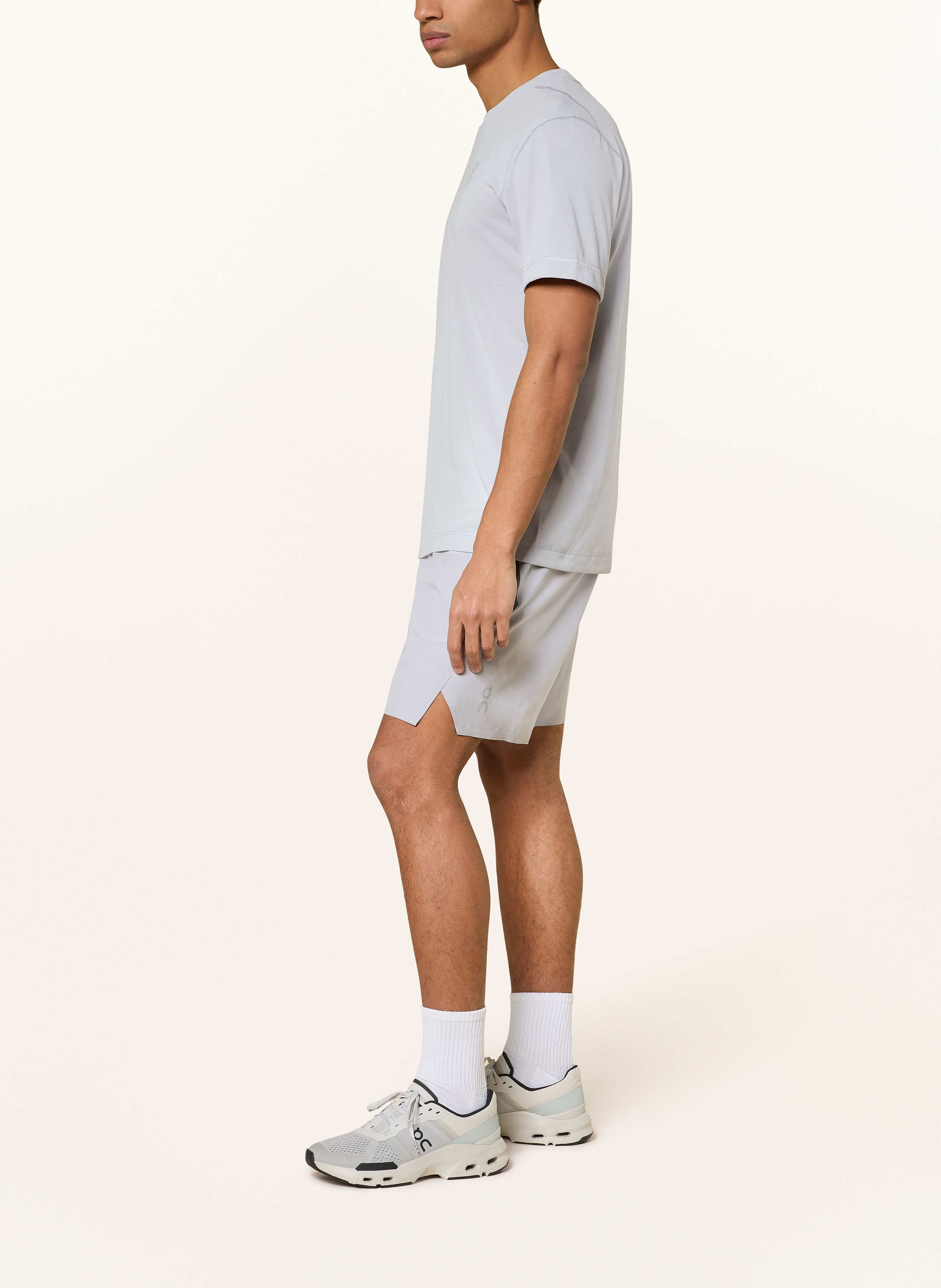 Thumbnail - On 2-In-1-Trainingsshorts Train grau