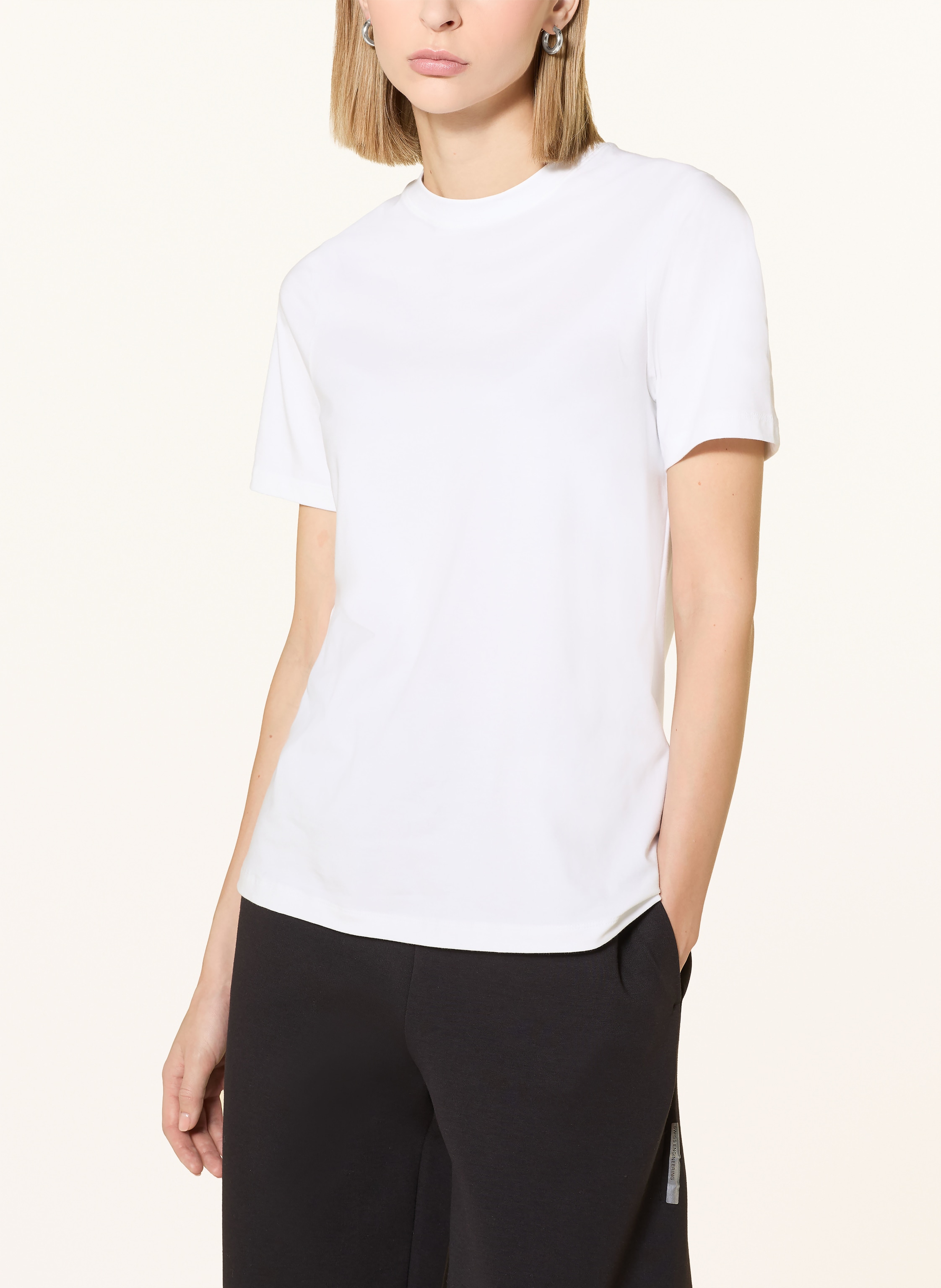 Thumbnail - On T-Shirt Focus-T weiss