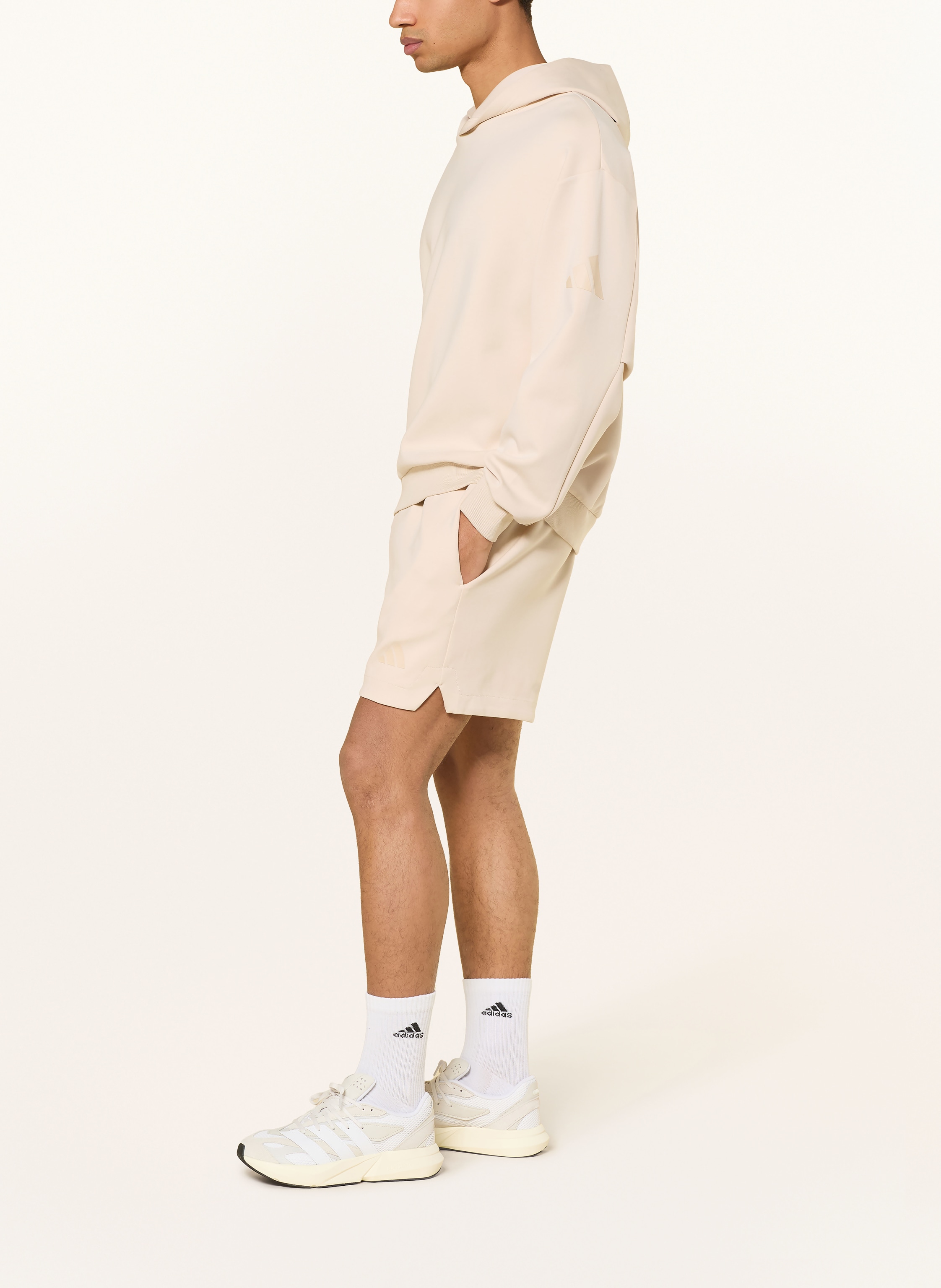 Thumbnail - Adidas Sweatshorts Soft Lux beige