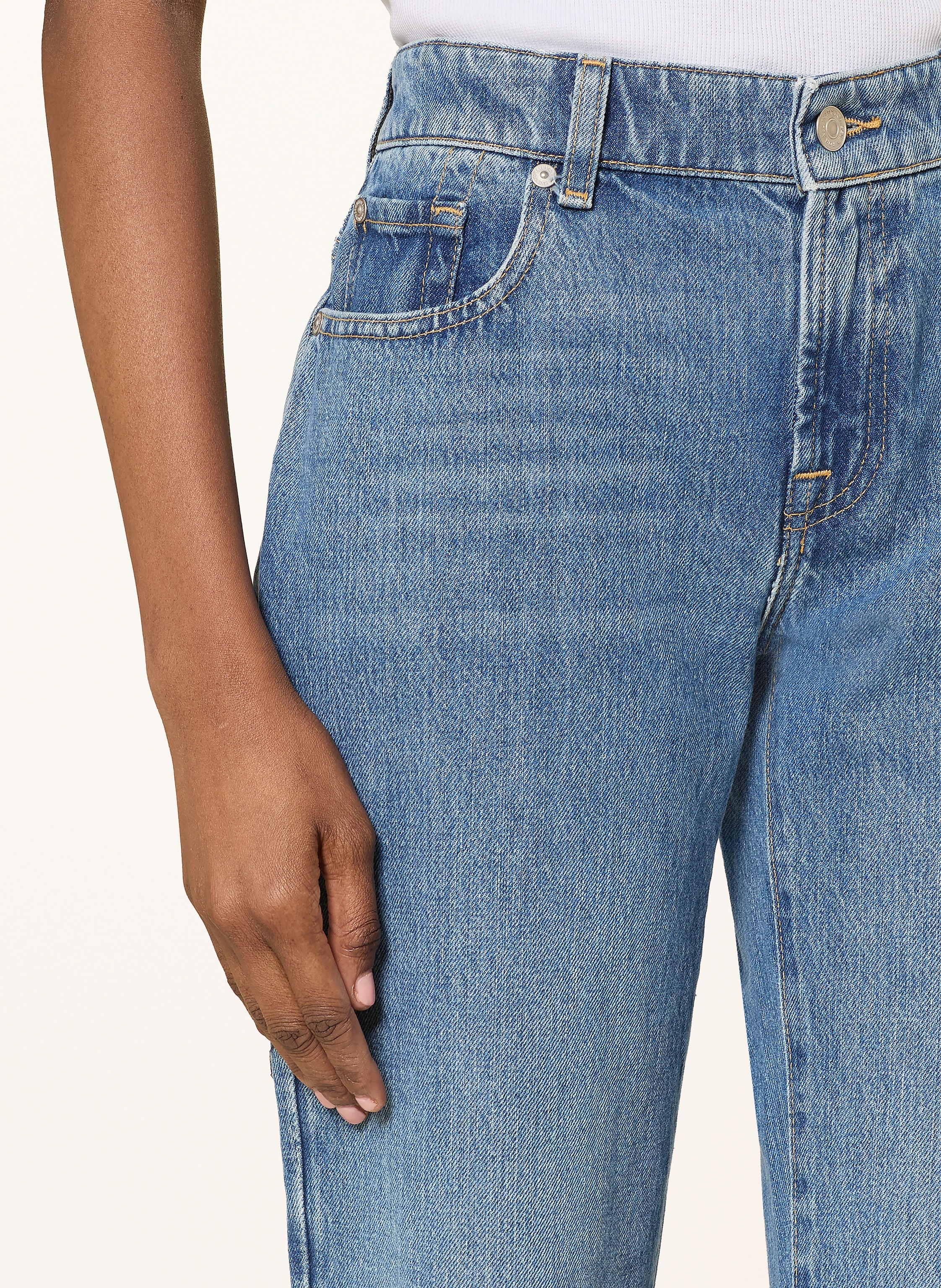 Thumbnail - 7 For All Mankind Straight Jeans Calie Mit Schmucksteinen blau