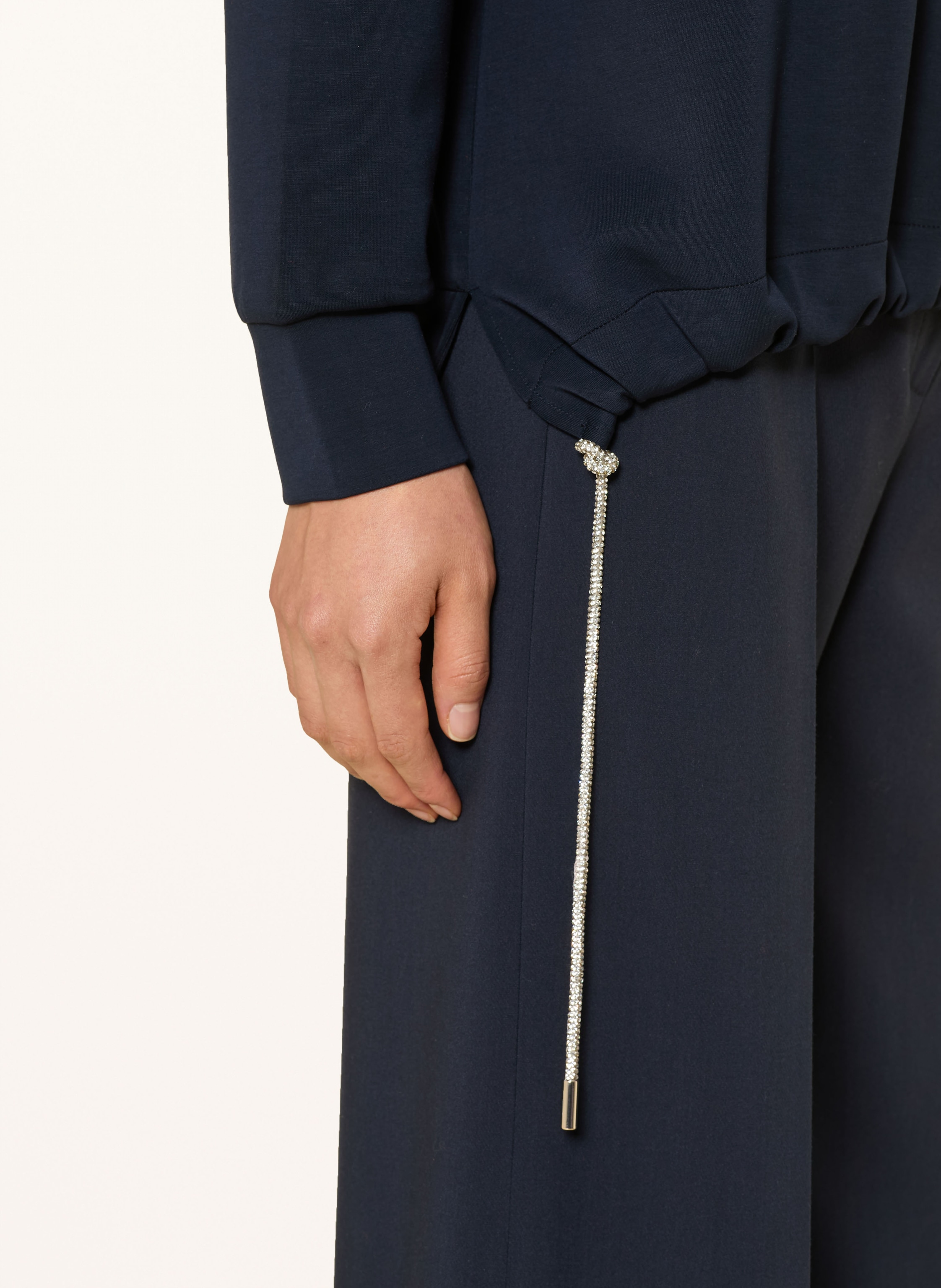 Thumbnail - Elena Miro Sweatshirt Mit Schmucksteinen blau