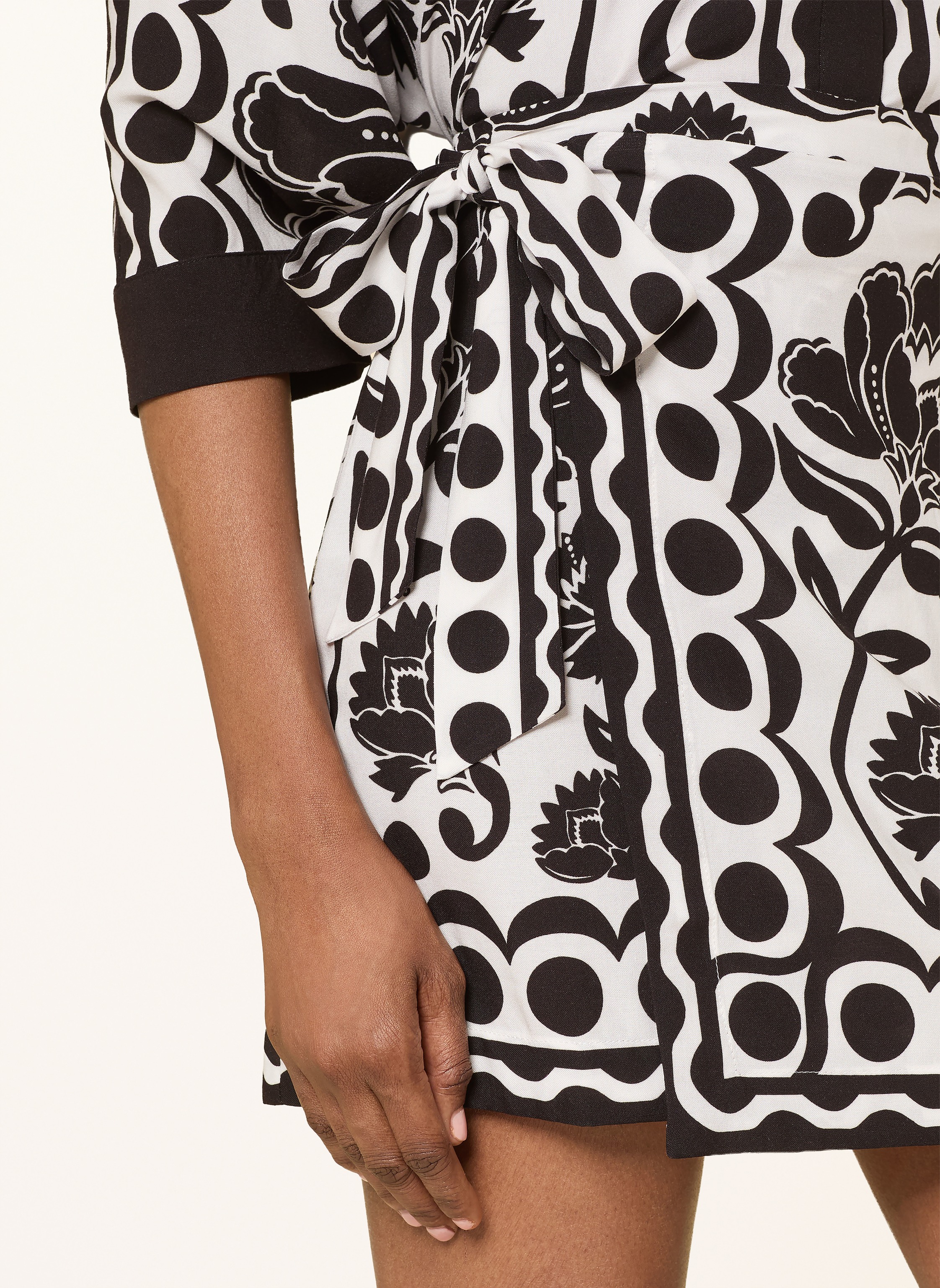 Thumbnail - Farm Rio Wickelrock Floral Arabesque schwarz