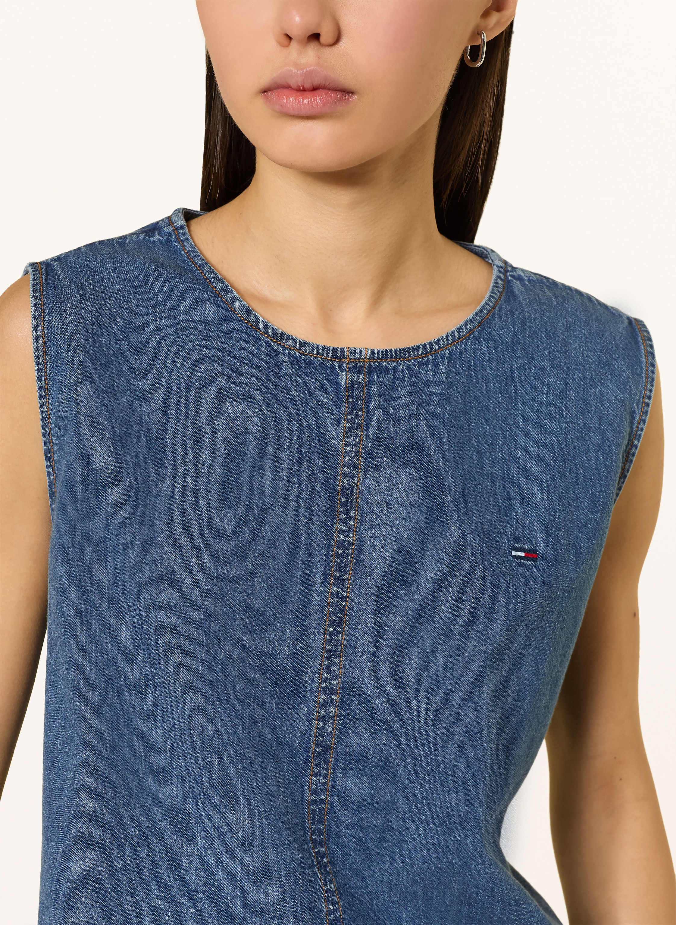 Thumbnail - Tommy Jeans Top In Jeansoptik blau