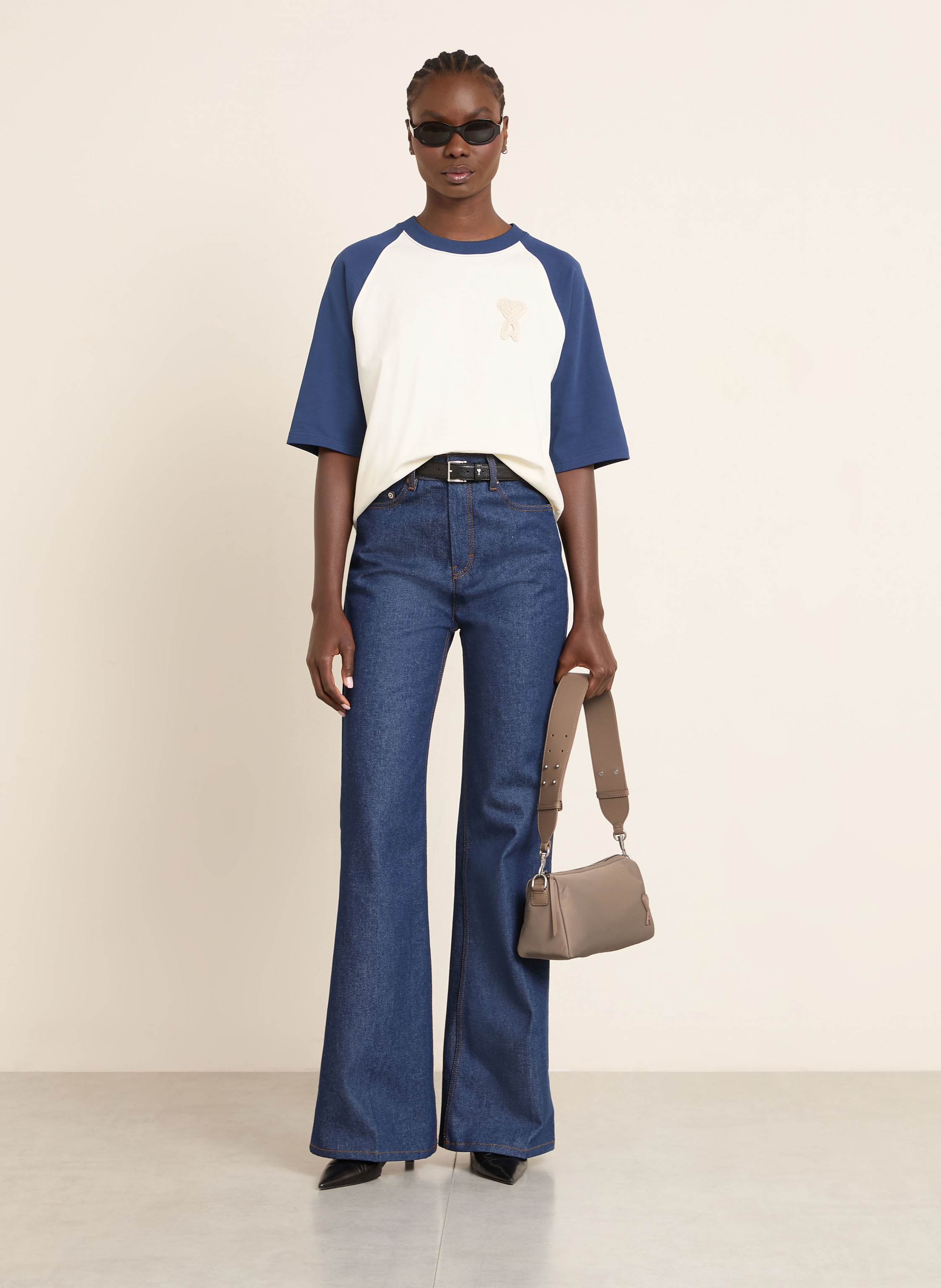 Thumbnail - Ami Paris Schultertasche beige