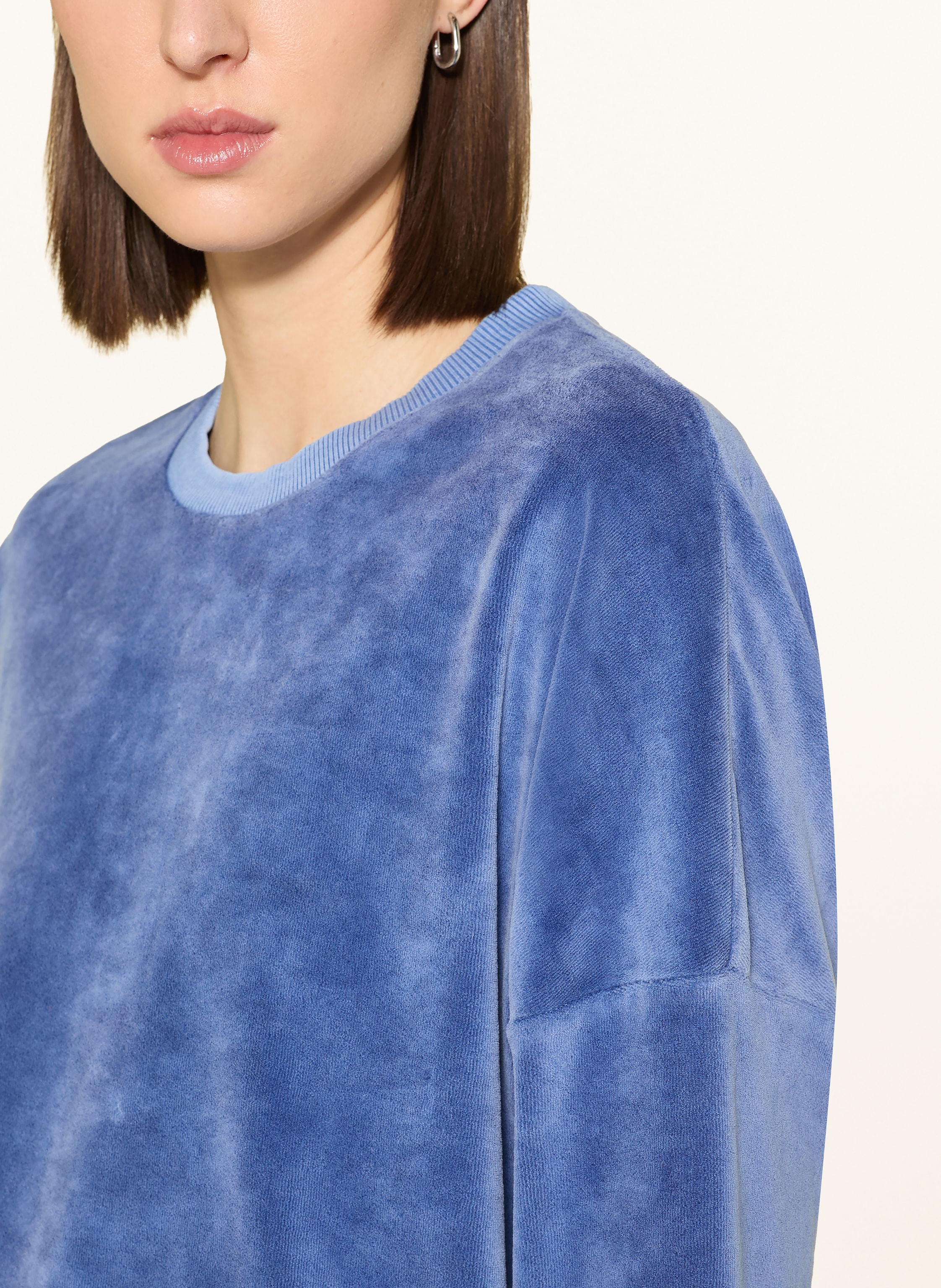 Thumbnail - Herrlicher Sweatshirt Smila Aus Samt blau