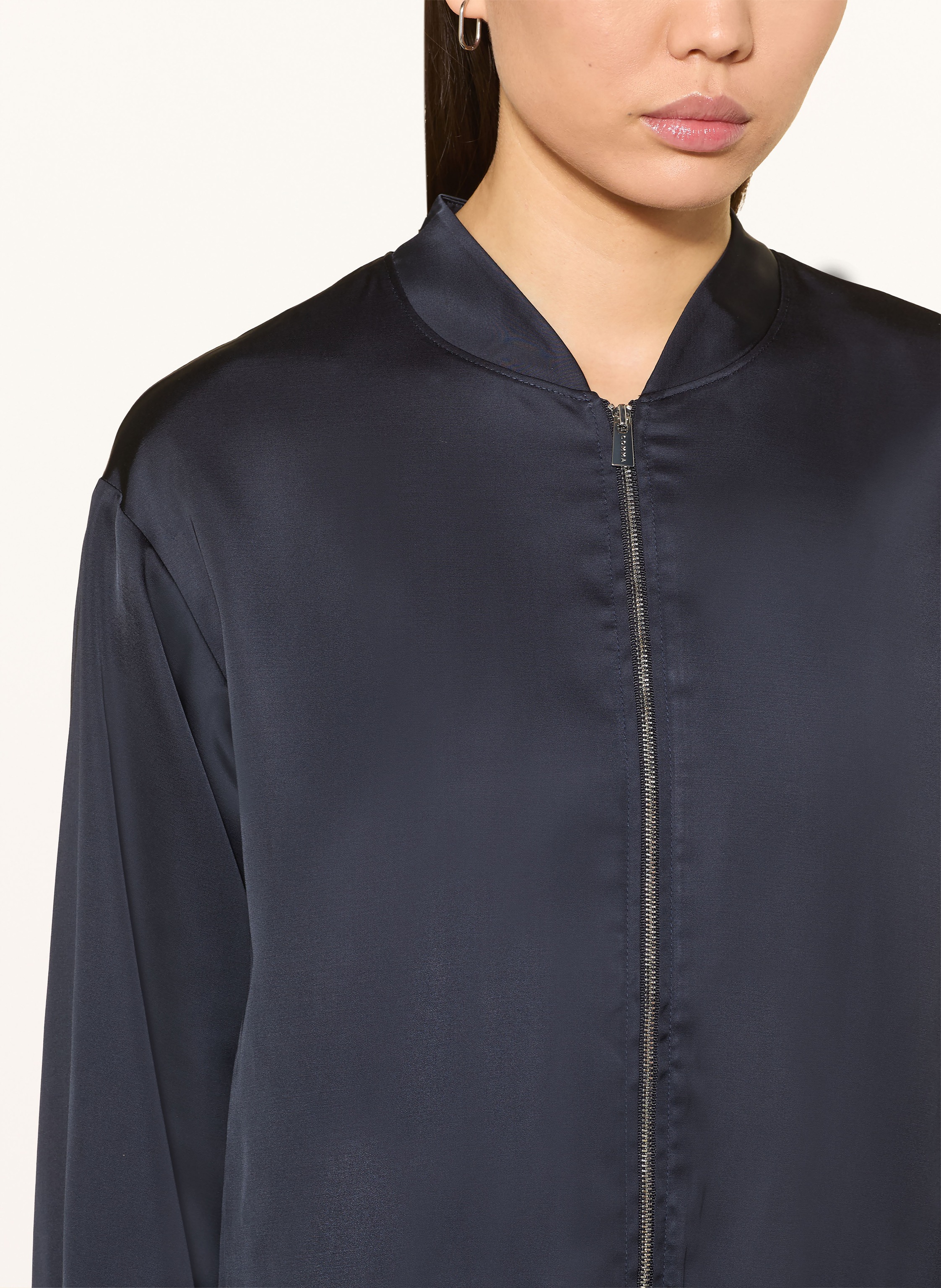 Thumbnail - Comma Satinblouson blau