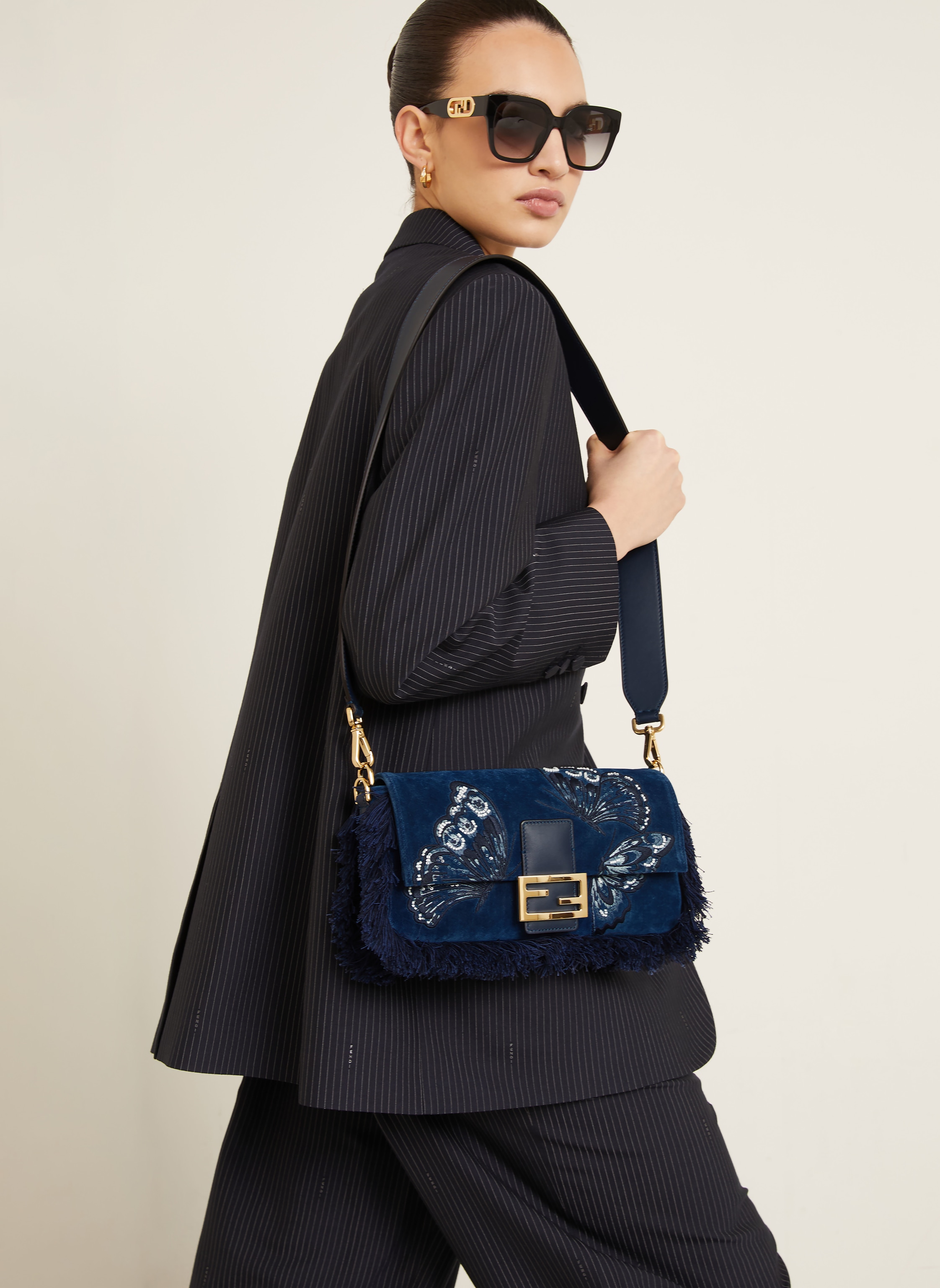Thumbnail - Fendi Handtasche Baguette blau