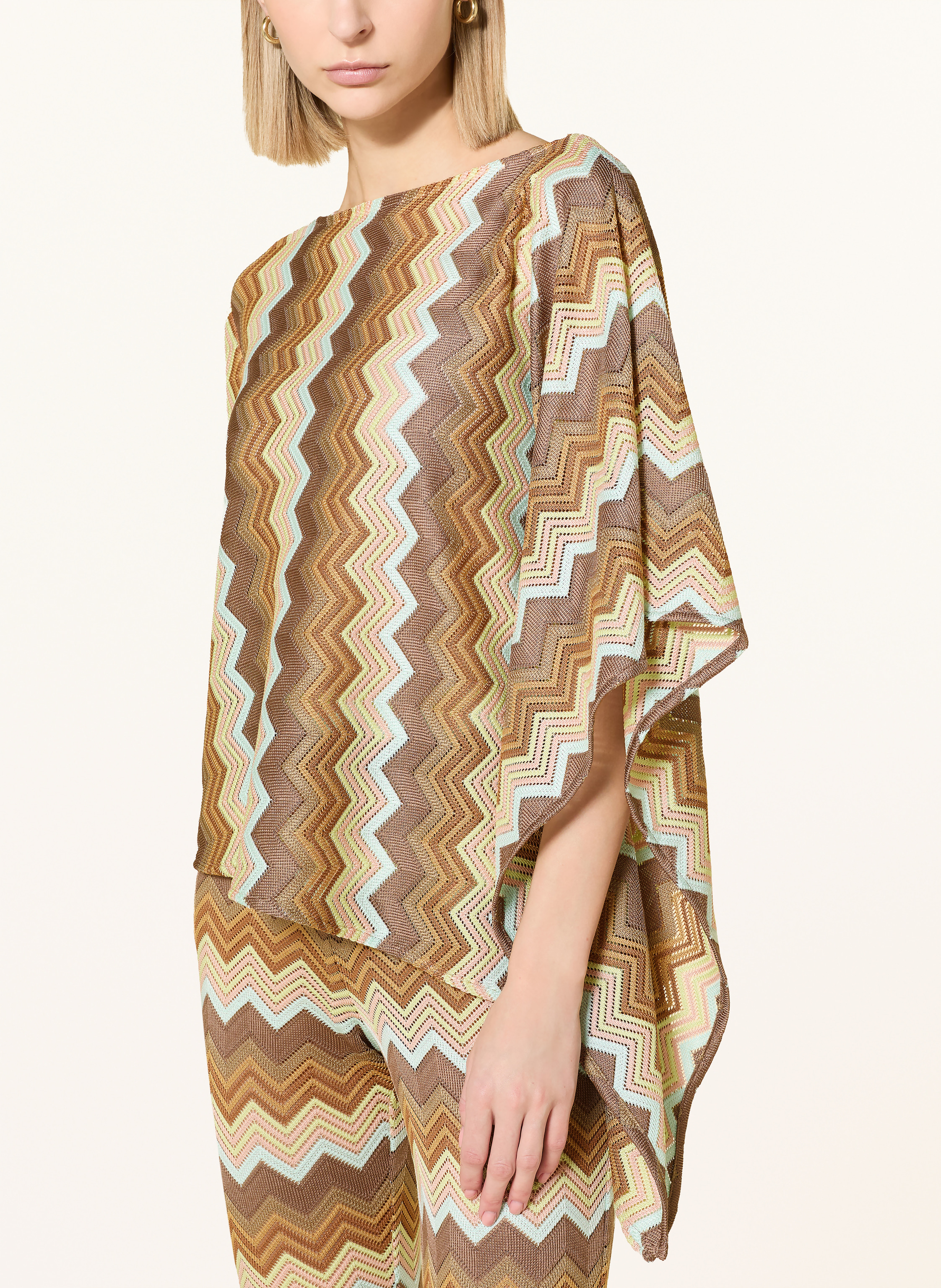 Thumbnail - Ana Alcazar Poncho braun