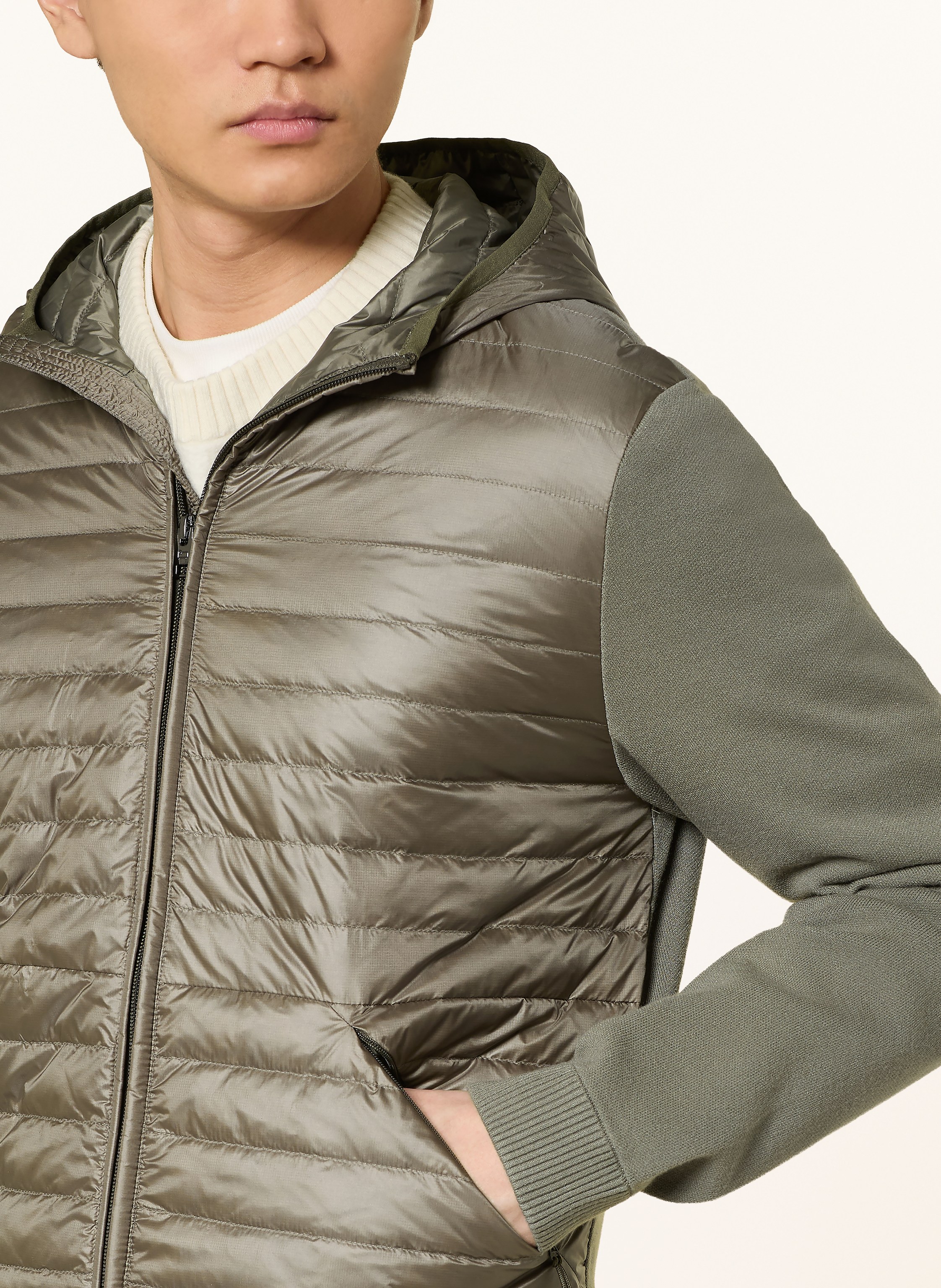 Thumbnail - Woolrich Daunenjacke Allen  Im Materialmix gruen