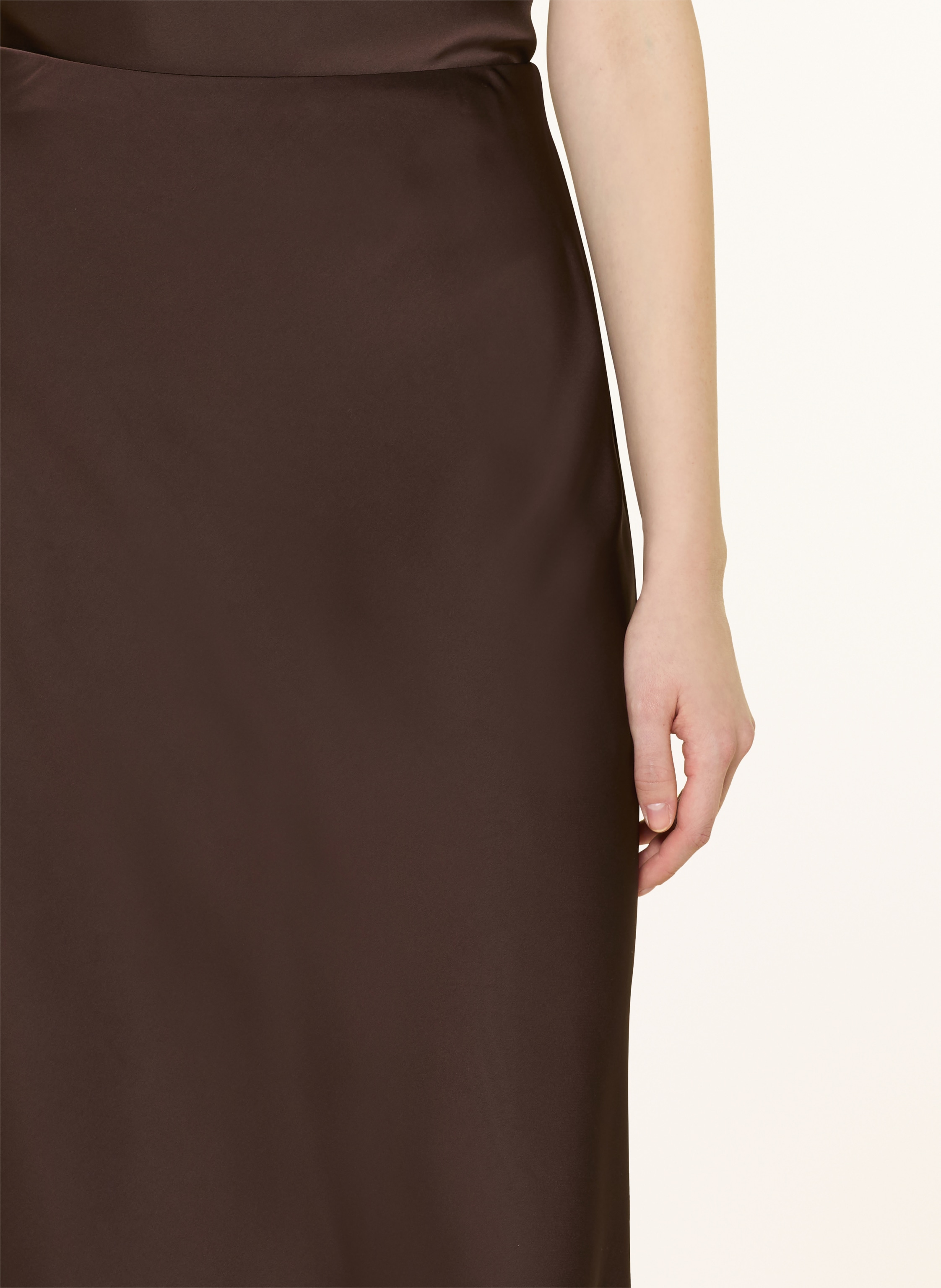 Thumbnail - Rich & Royal Satinrock braun