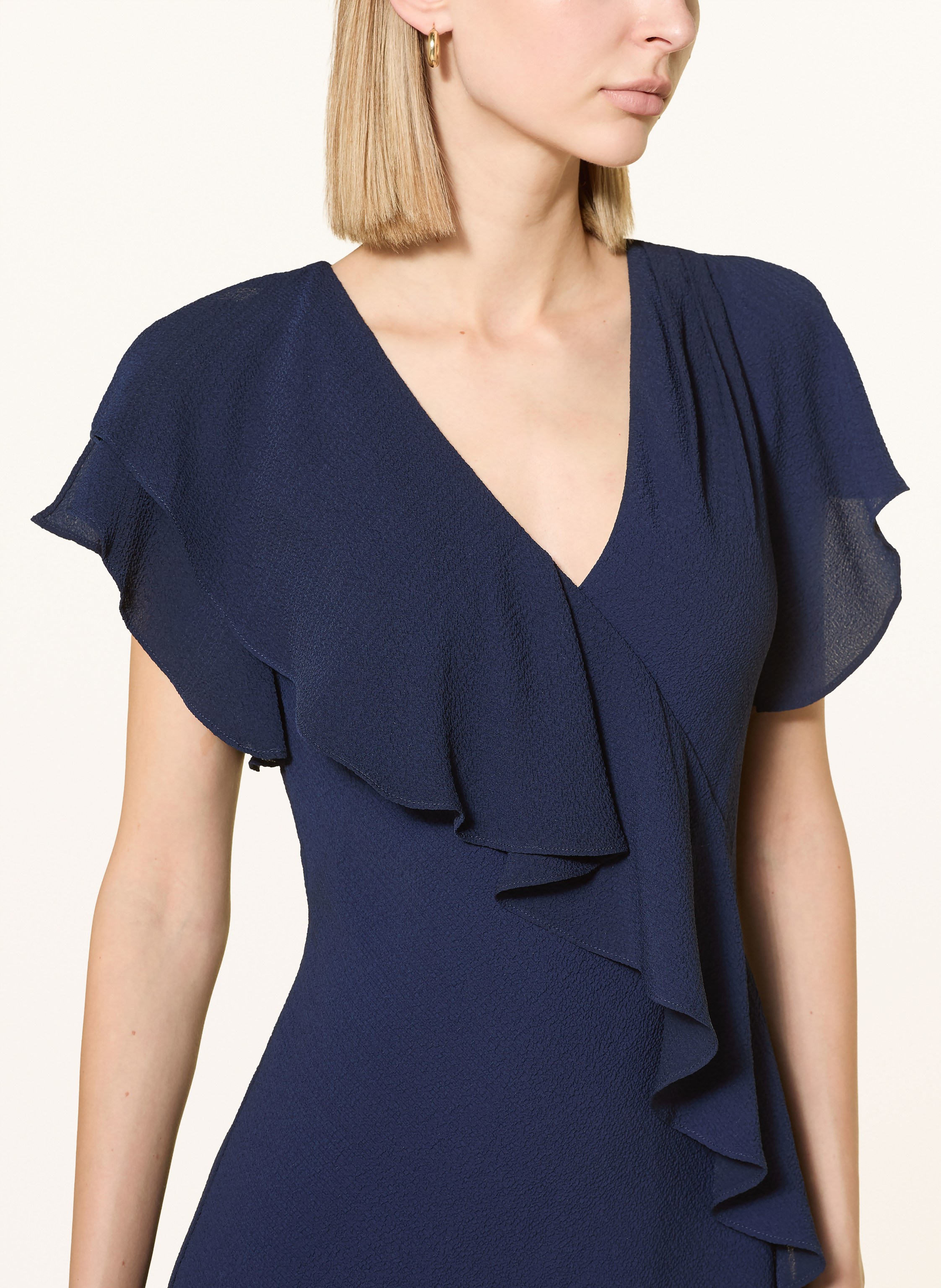 Thumbnail - Phase Eight Kleid Mit Volants Cosette blau