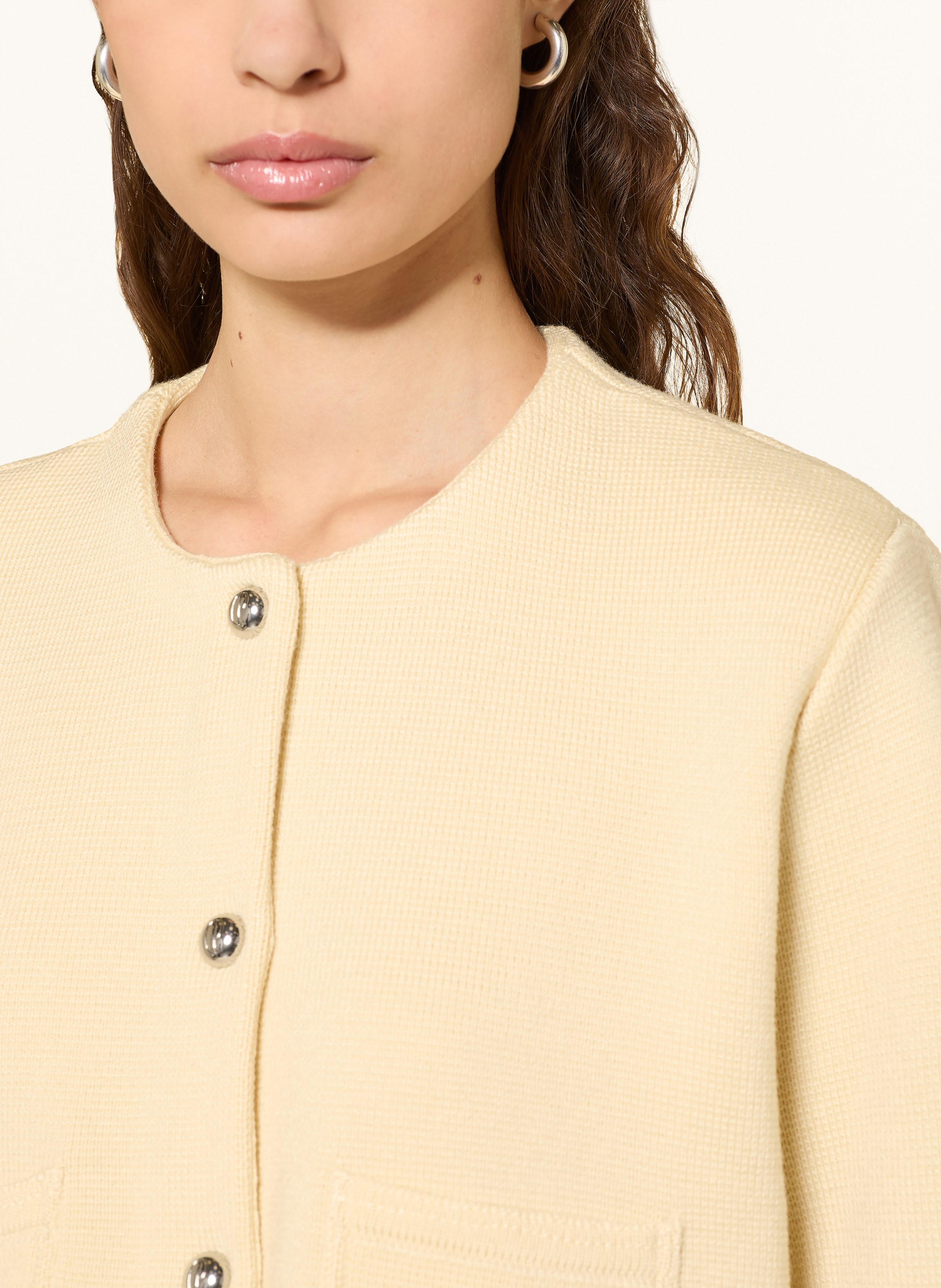 Thumbnail - Claudie Pierlot Strickjacke Mit Abnehmbarem Kragen weiss