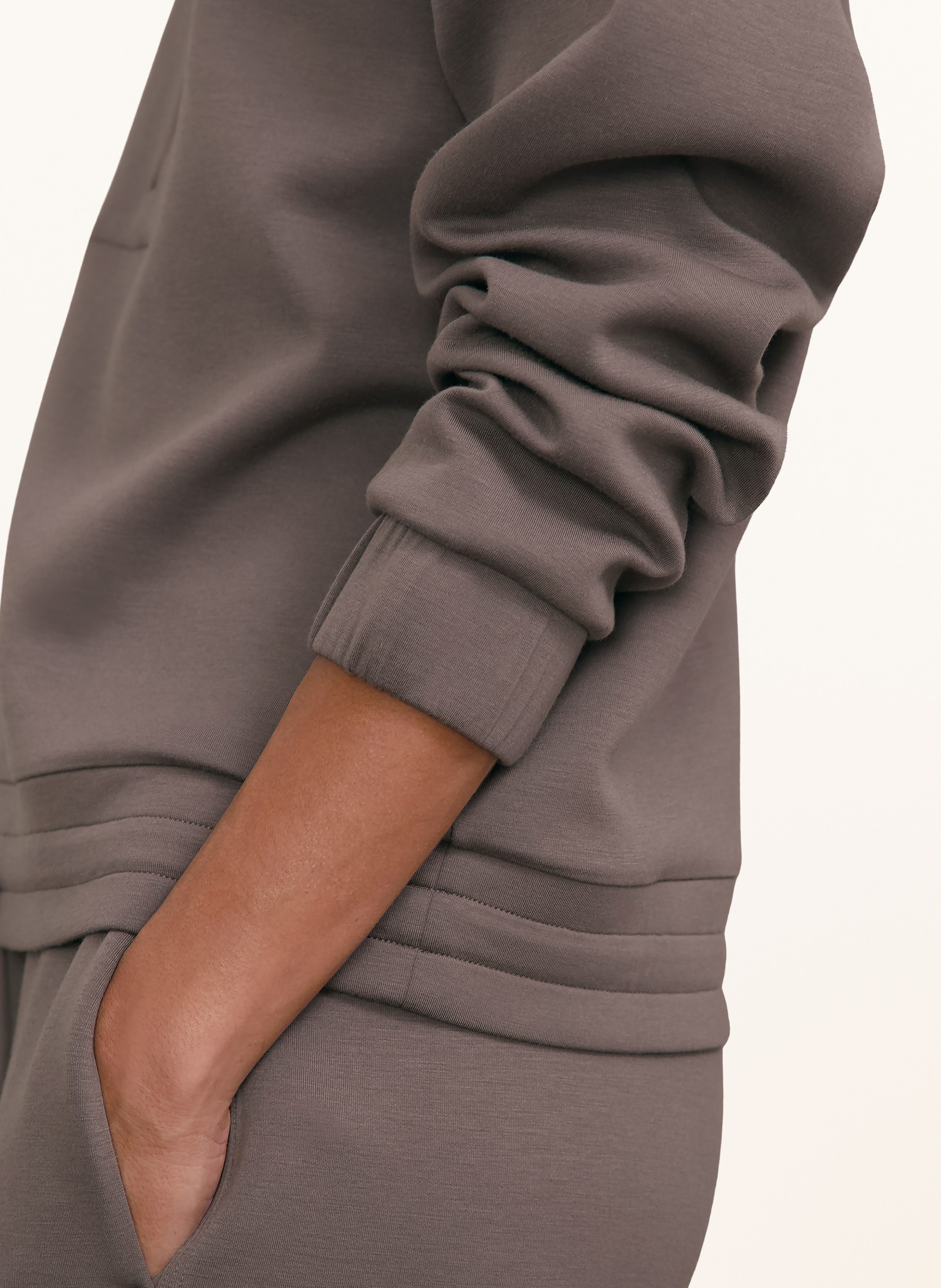 Thumbnail - Reiss Sweat-Troyer Laney braun