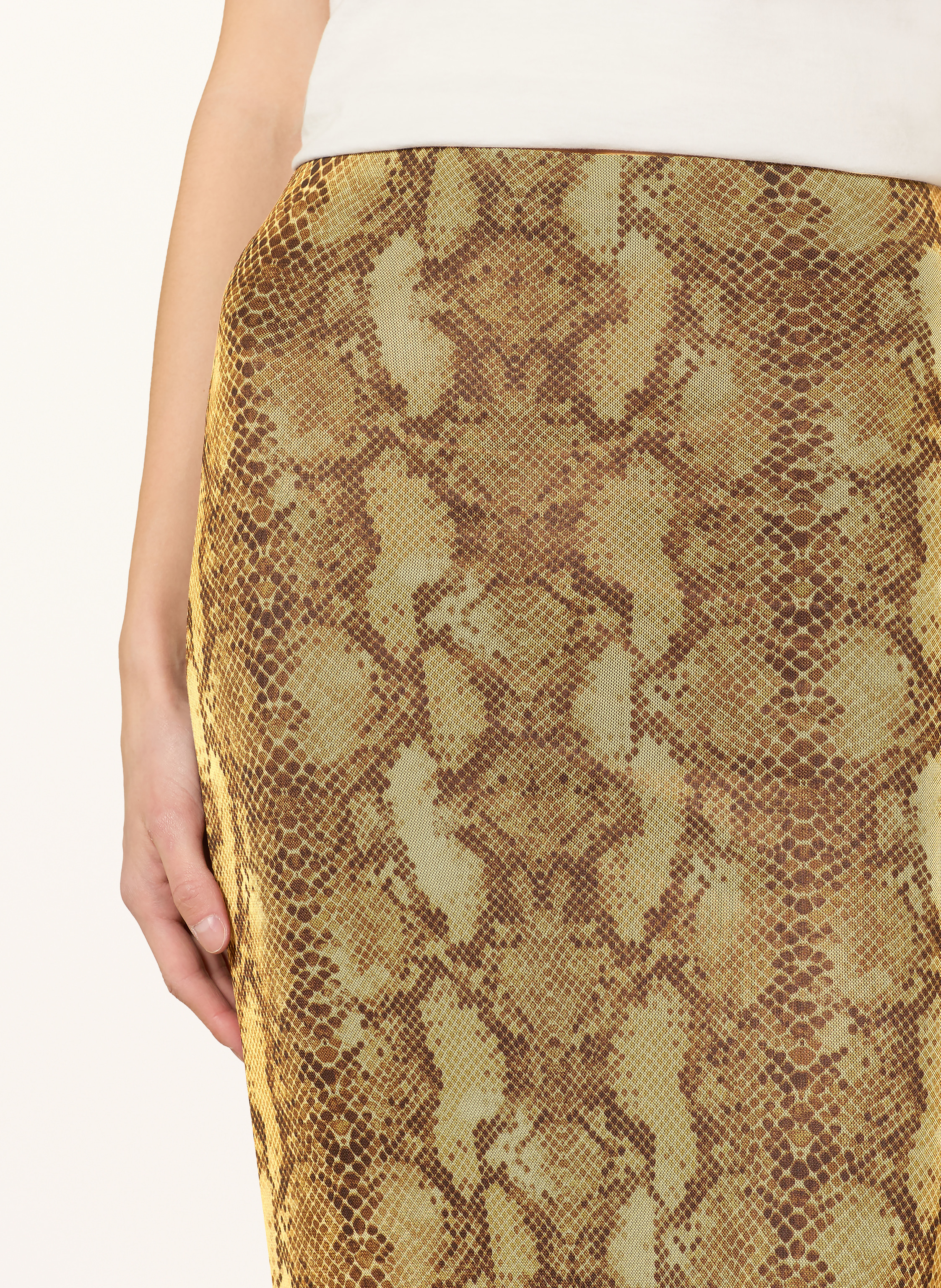 Thumbnail - Rich & Royal Rock braun