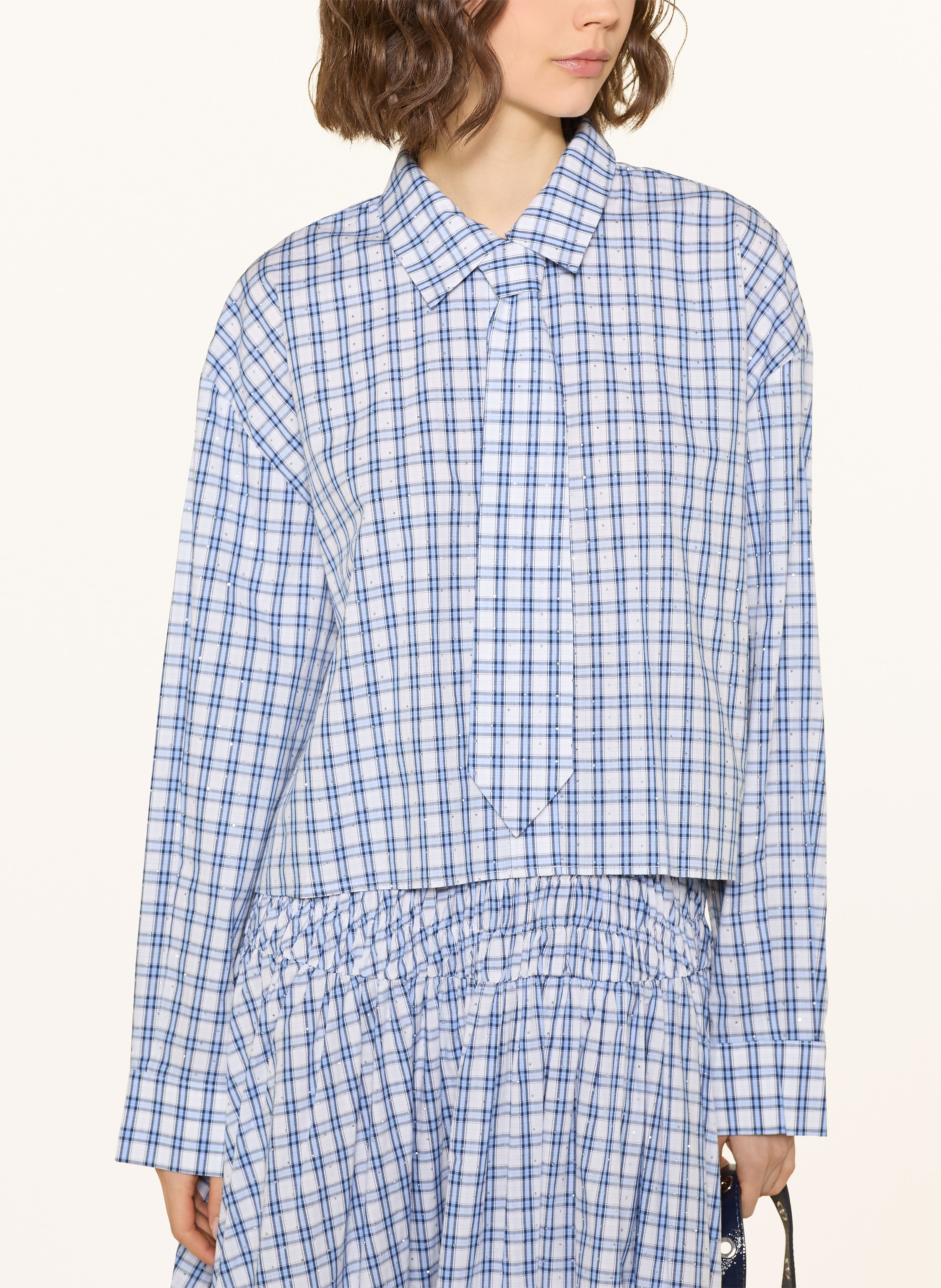 Thumbnail - Maje Hemdbluse Mit Schmucksteinen blau