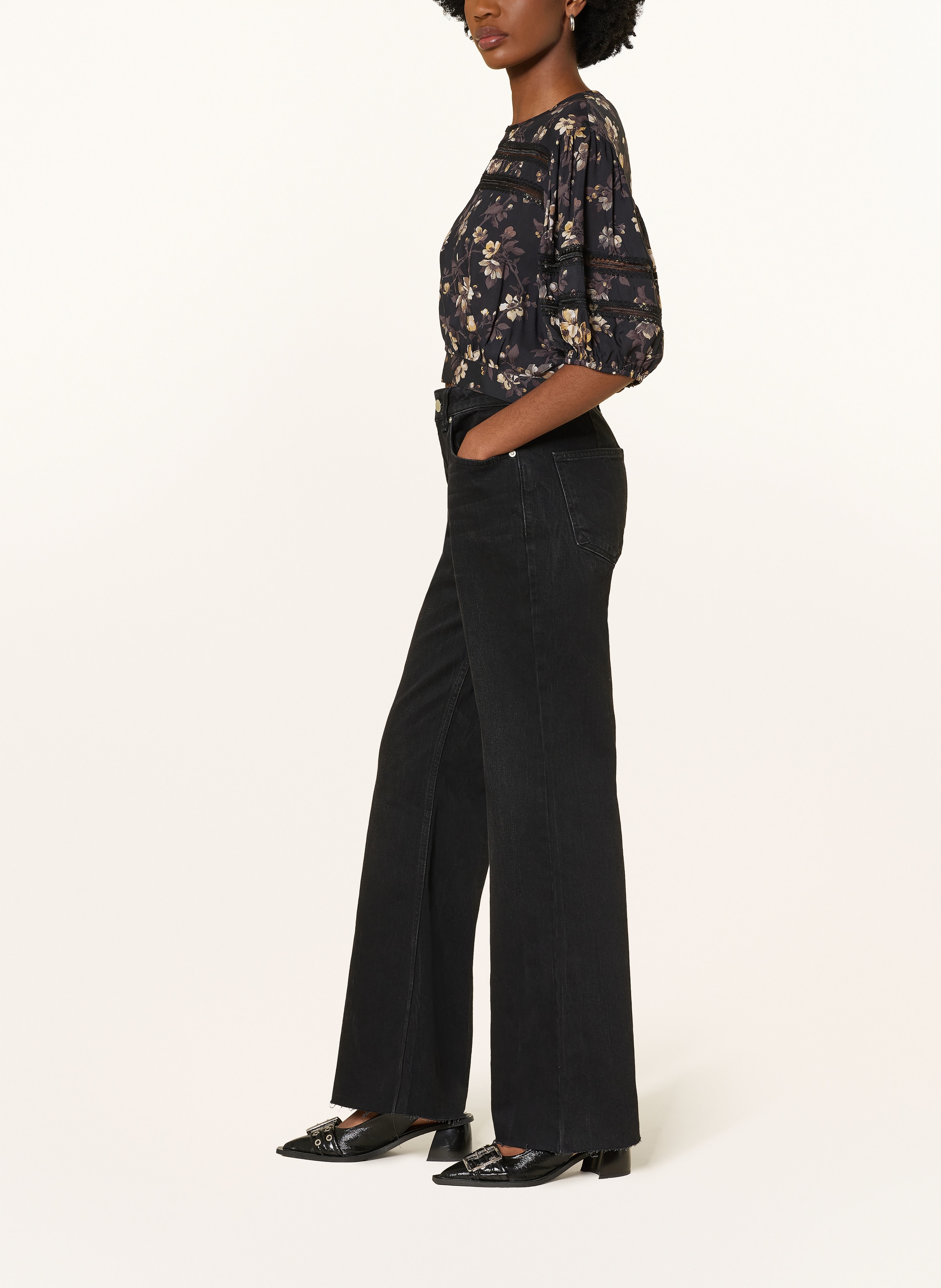 Thumbnail - Allsaints Flared Jeans Ember schwarz