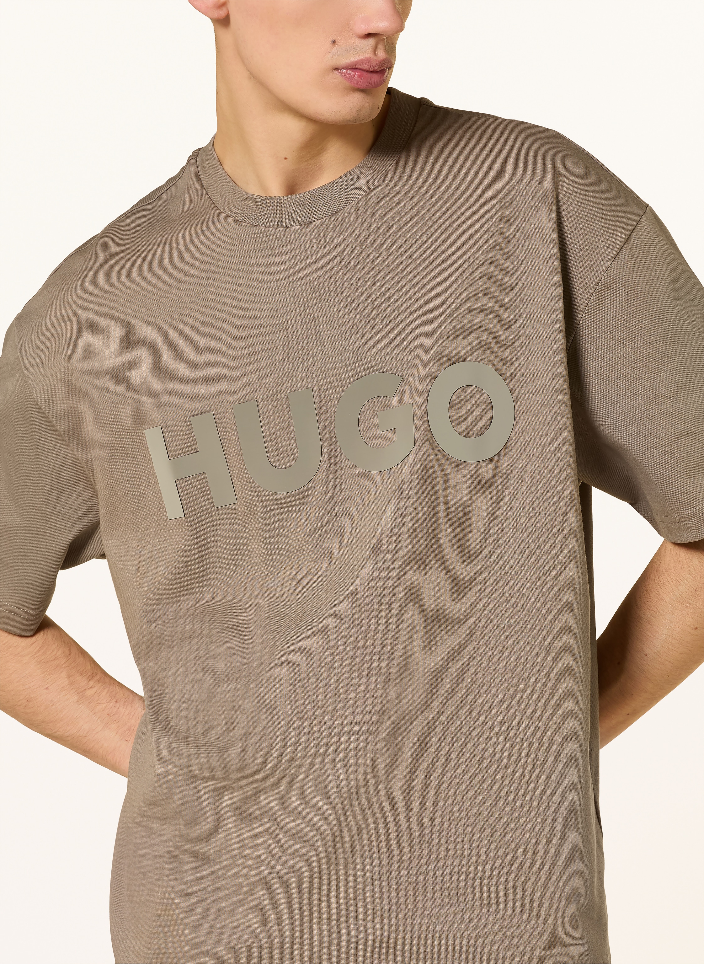 Thumbnail - Hugo T-Shirt Dinkee braun