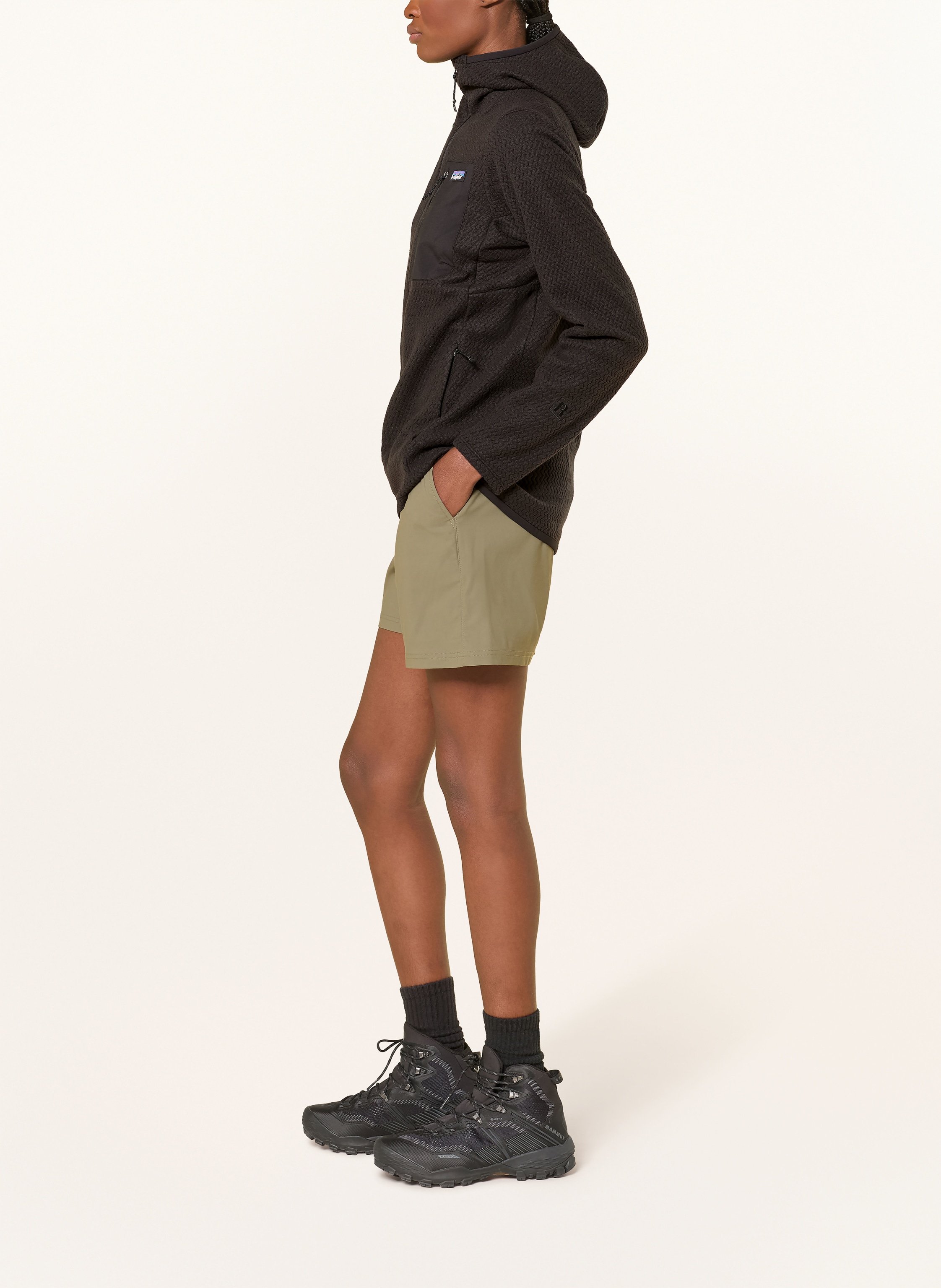 Thumbnail - Patagonia Fleecejacken r1® Air schwarz