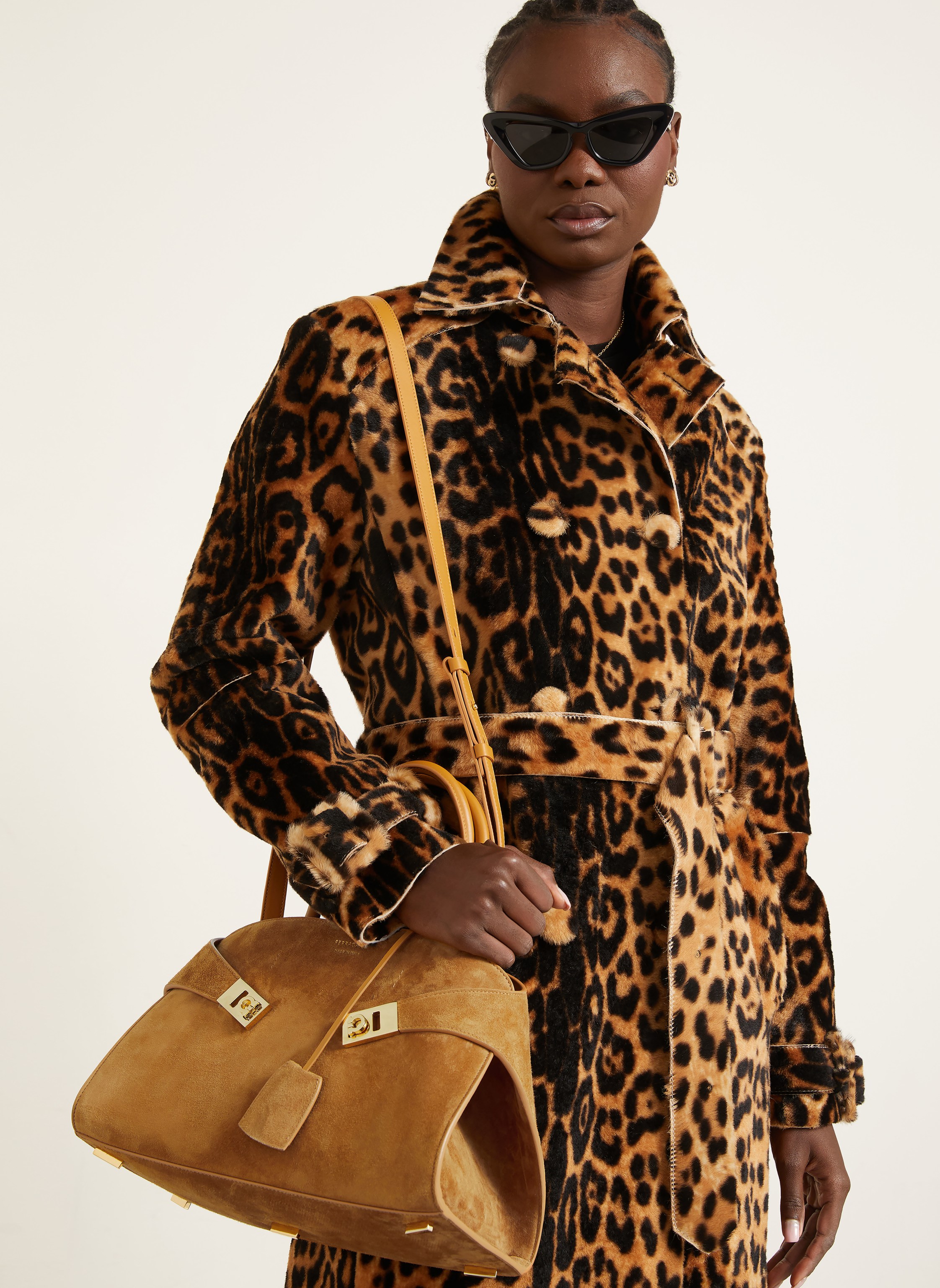 Thumbnail - Ferragamo Handtasche Hug beige