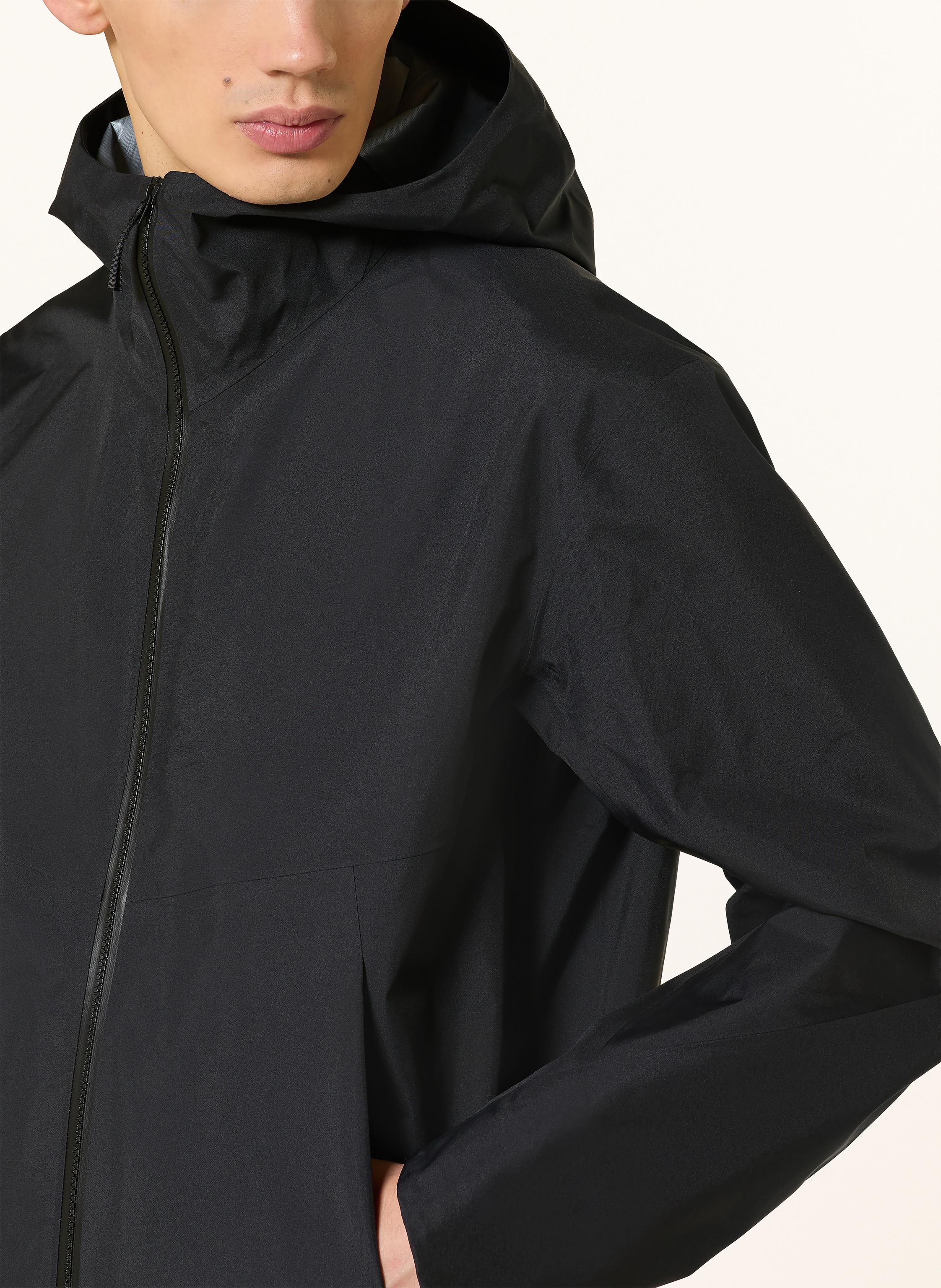 Thumbnail - Veilance Funktionsjacke Arris schwarz