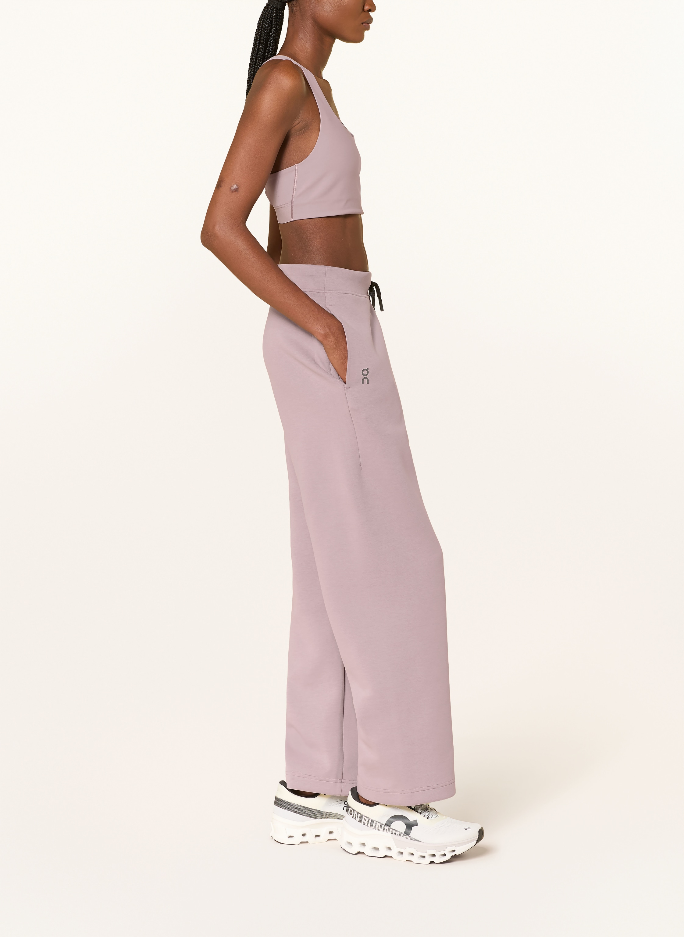 Thumbnail - On Sweatpants Focus Tech rosa