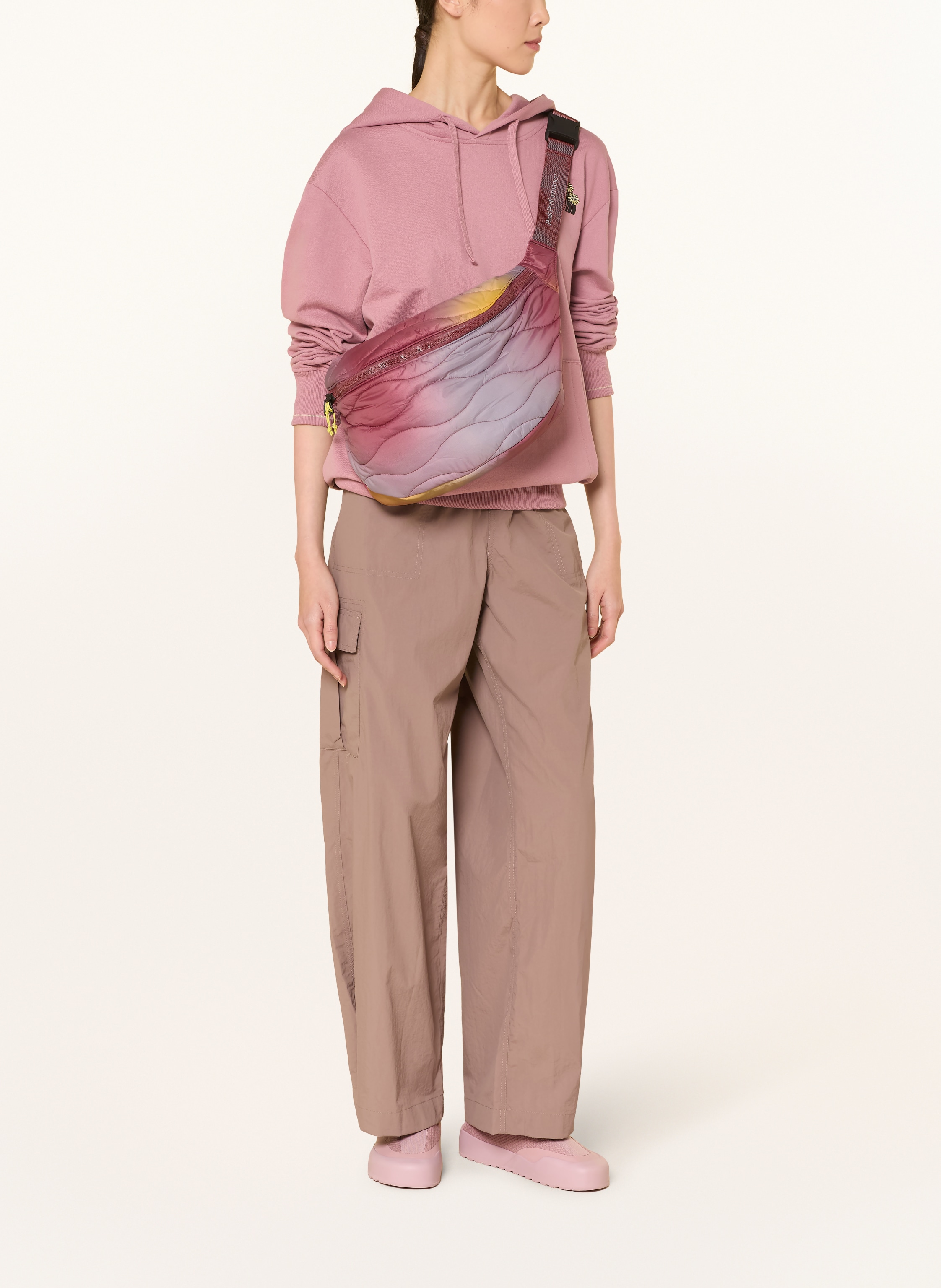 Thumbnail - Peak Performance Umhängetasche Helium rosa