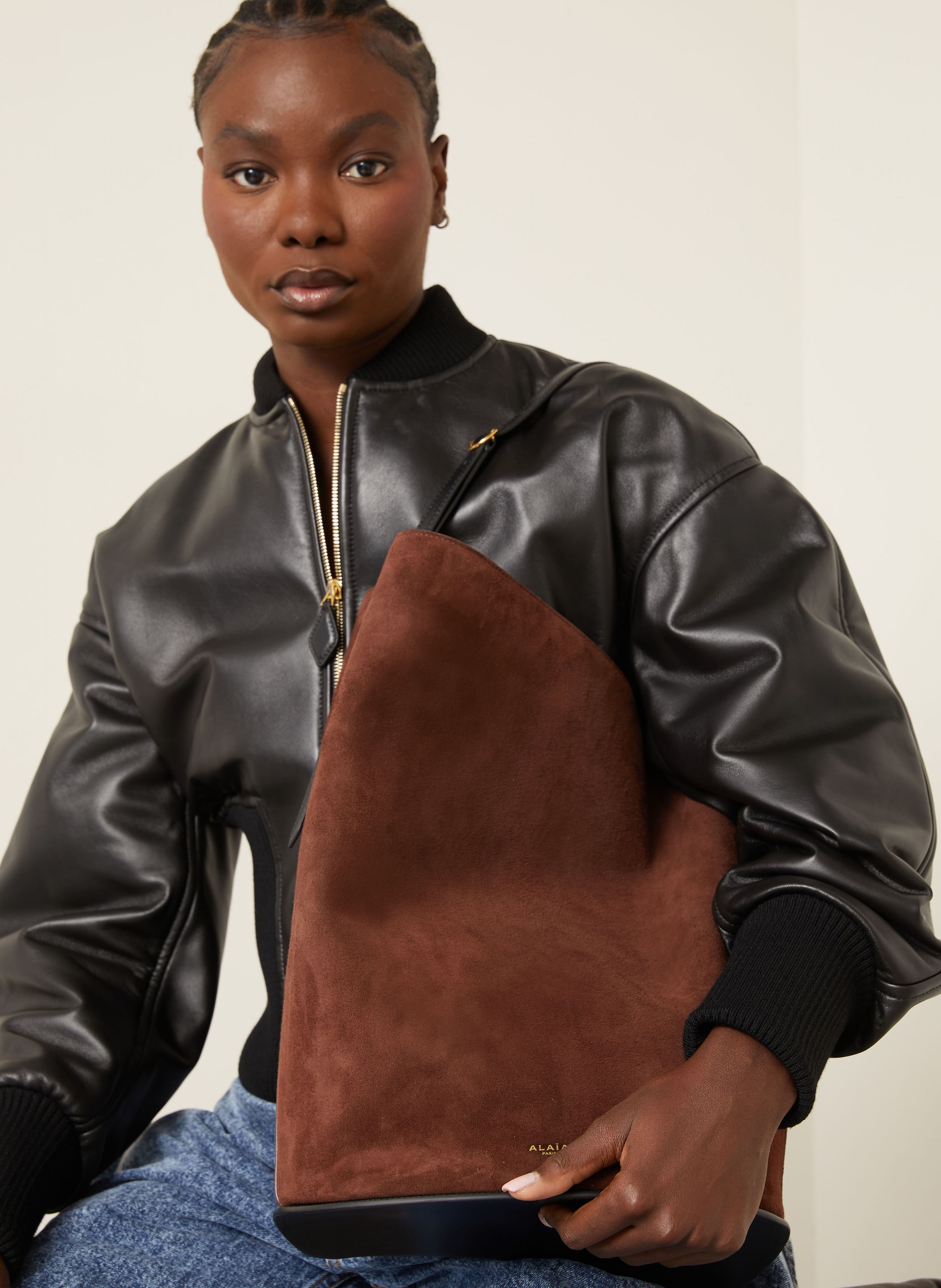 Thumbnail - Alaïa Schultertasche Bucket Mit Pouch braun