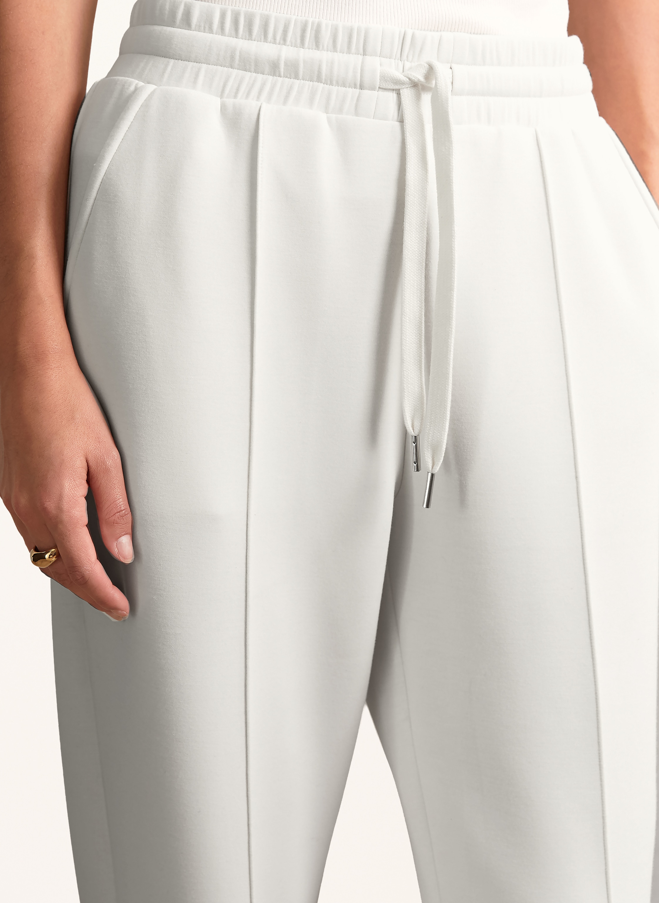 Thumbnail - Reiss Hose Jemma Im Jogging-Stil weiss