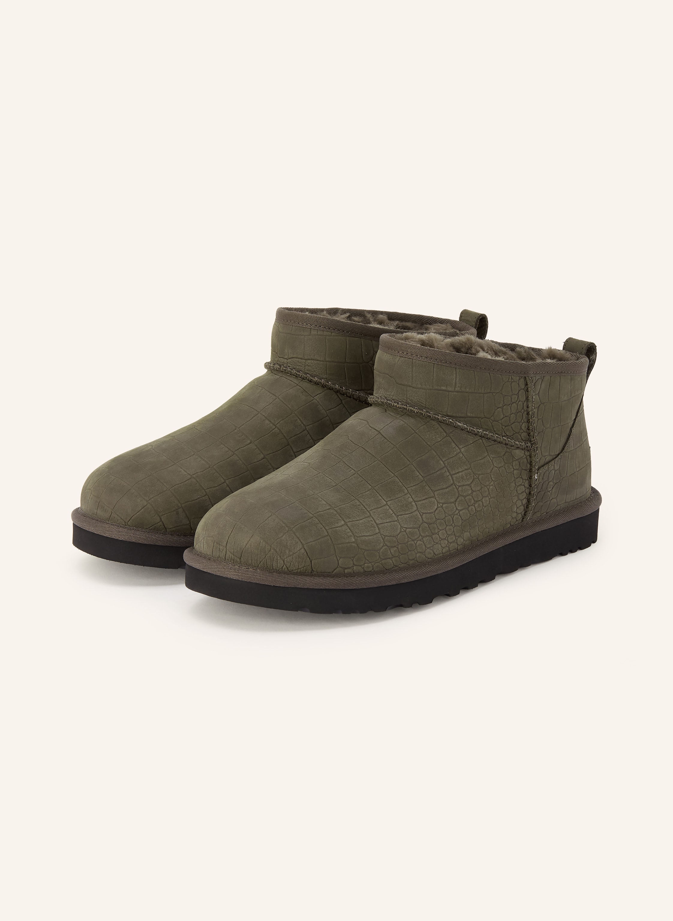 Ugg Boots Classic Ultra Mini Embossed gruen