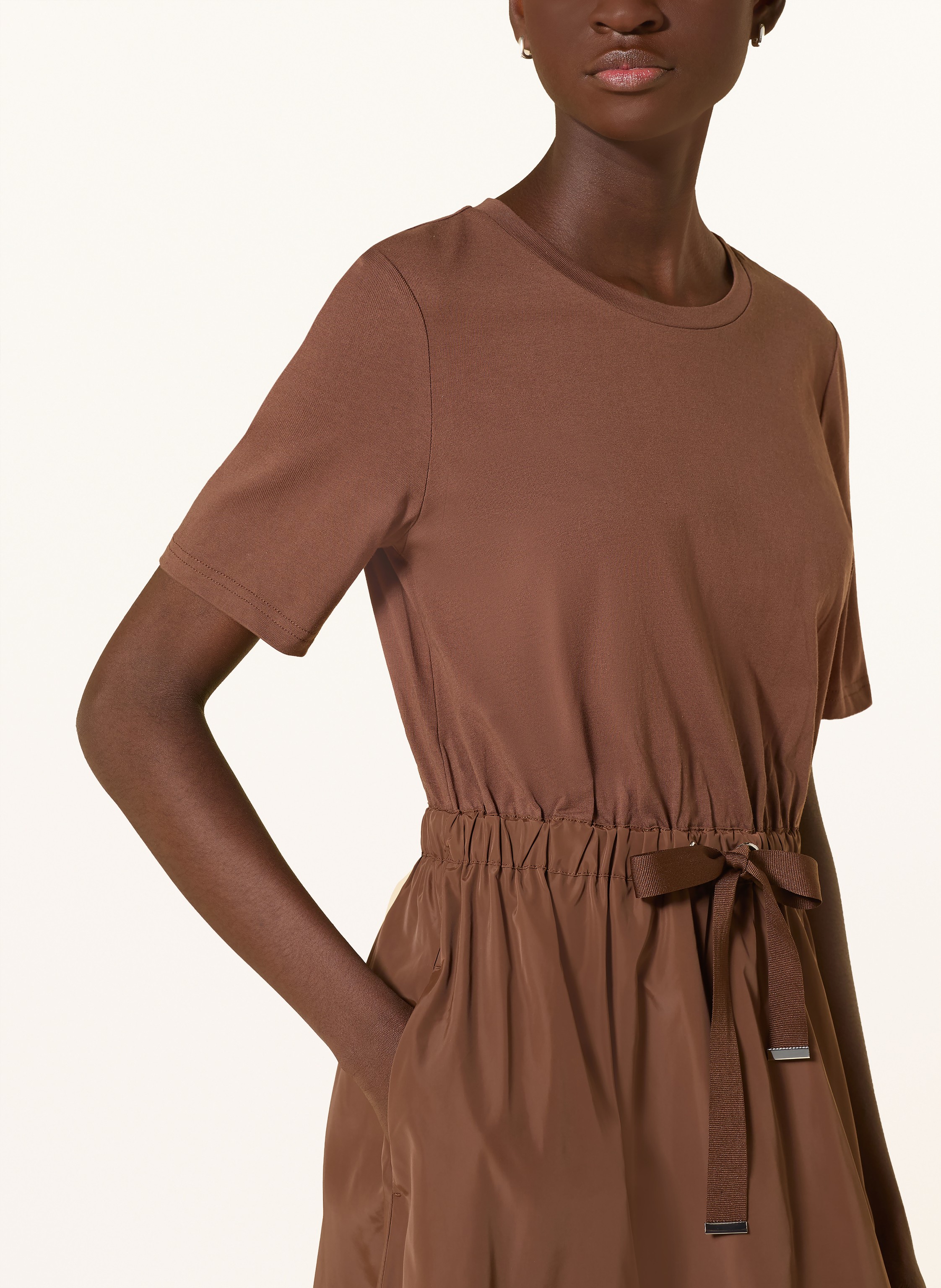 Thumbnail - Oui Kleid Im Materialmix braun