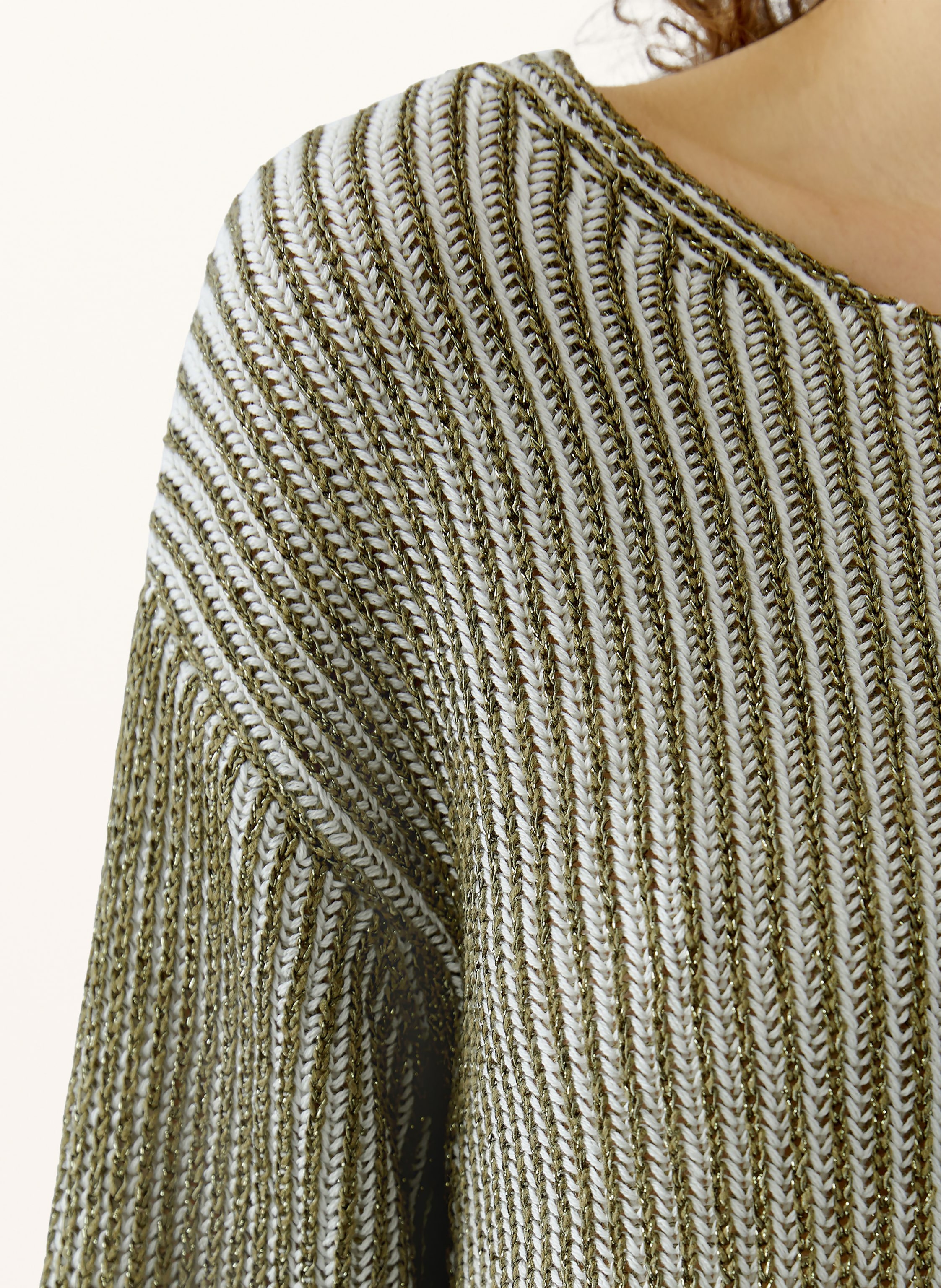 Thumbnail - Oui Pullover Mit Glitzergarn gruen