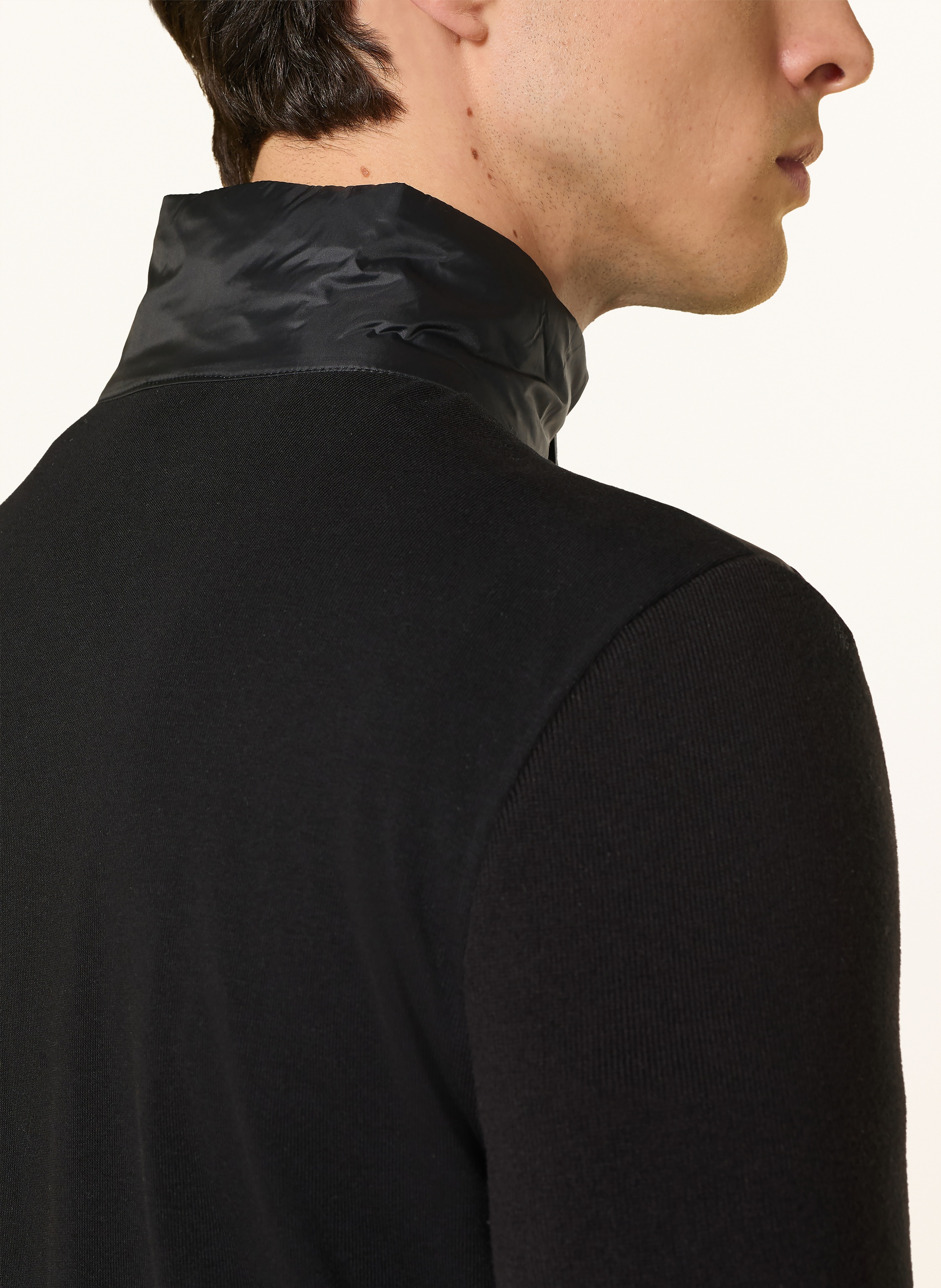 Thumbnail - Colmar Steppjacke Im Materialmix schwarz