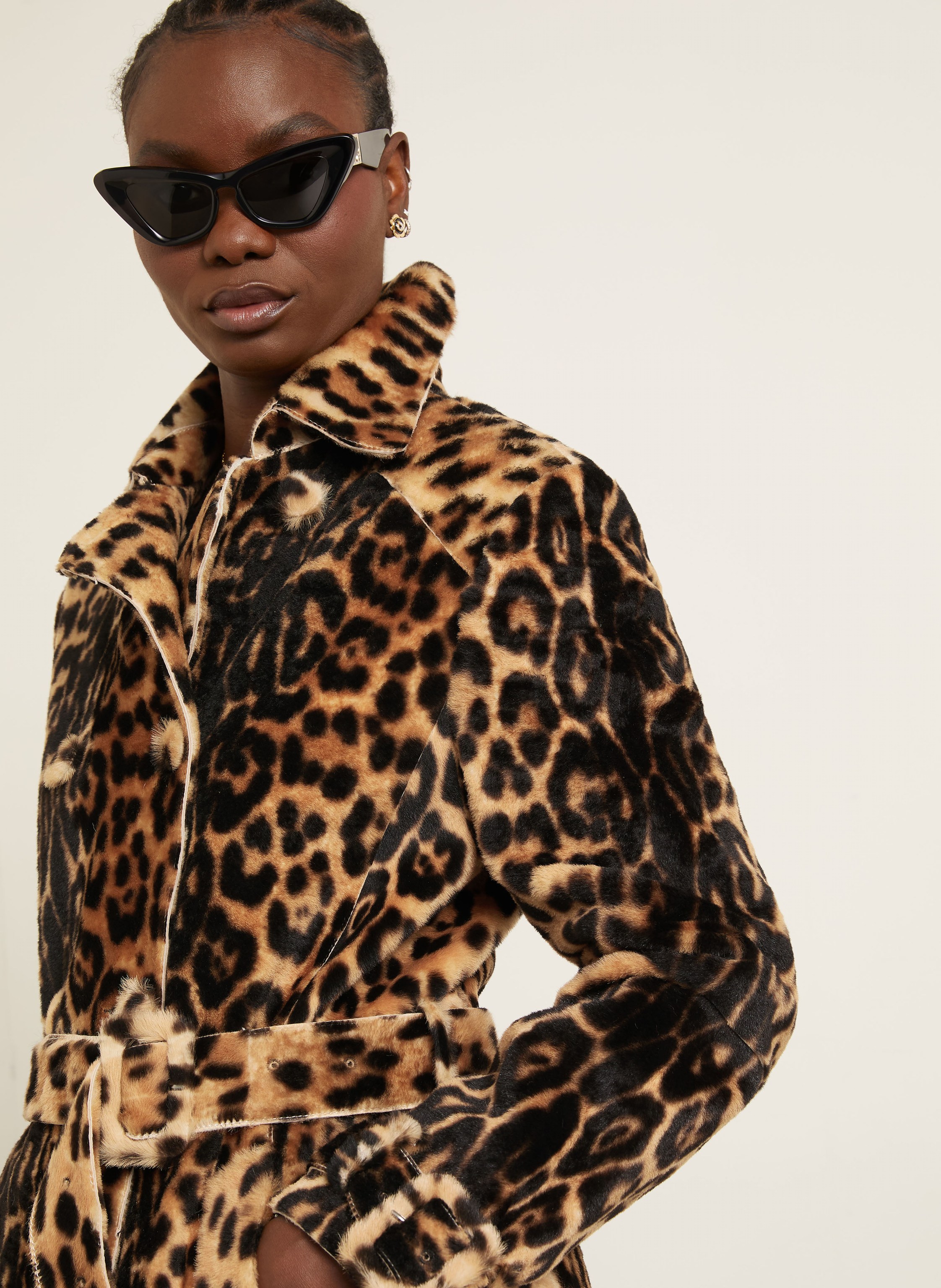 Thumbnail - Nour Hammour Mantel Tate braun