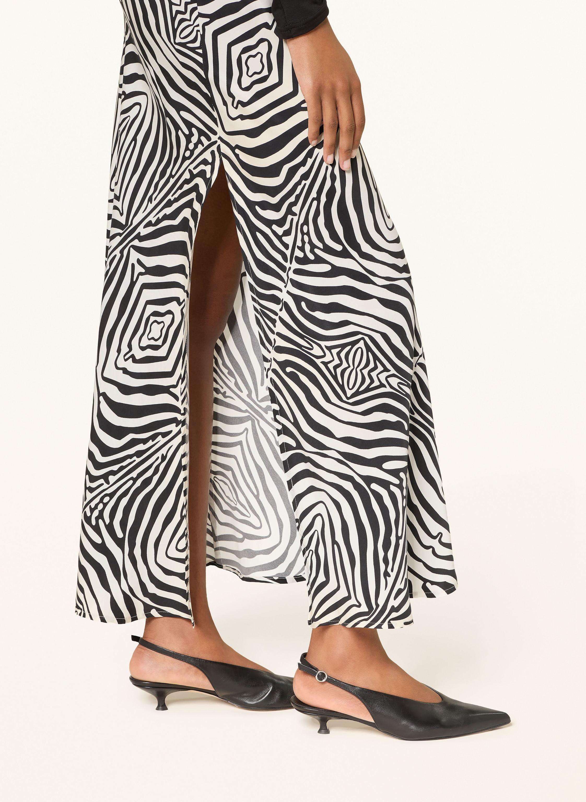 Thumbnail - Undress Code Satinrock Kala schwarz