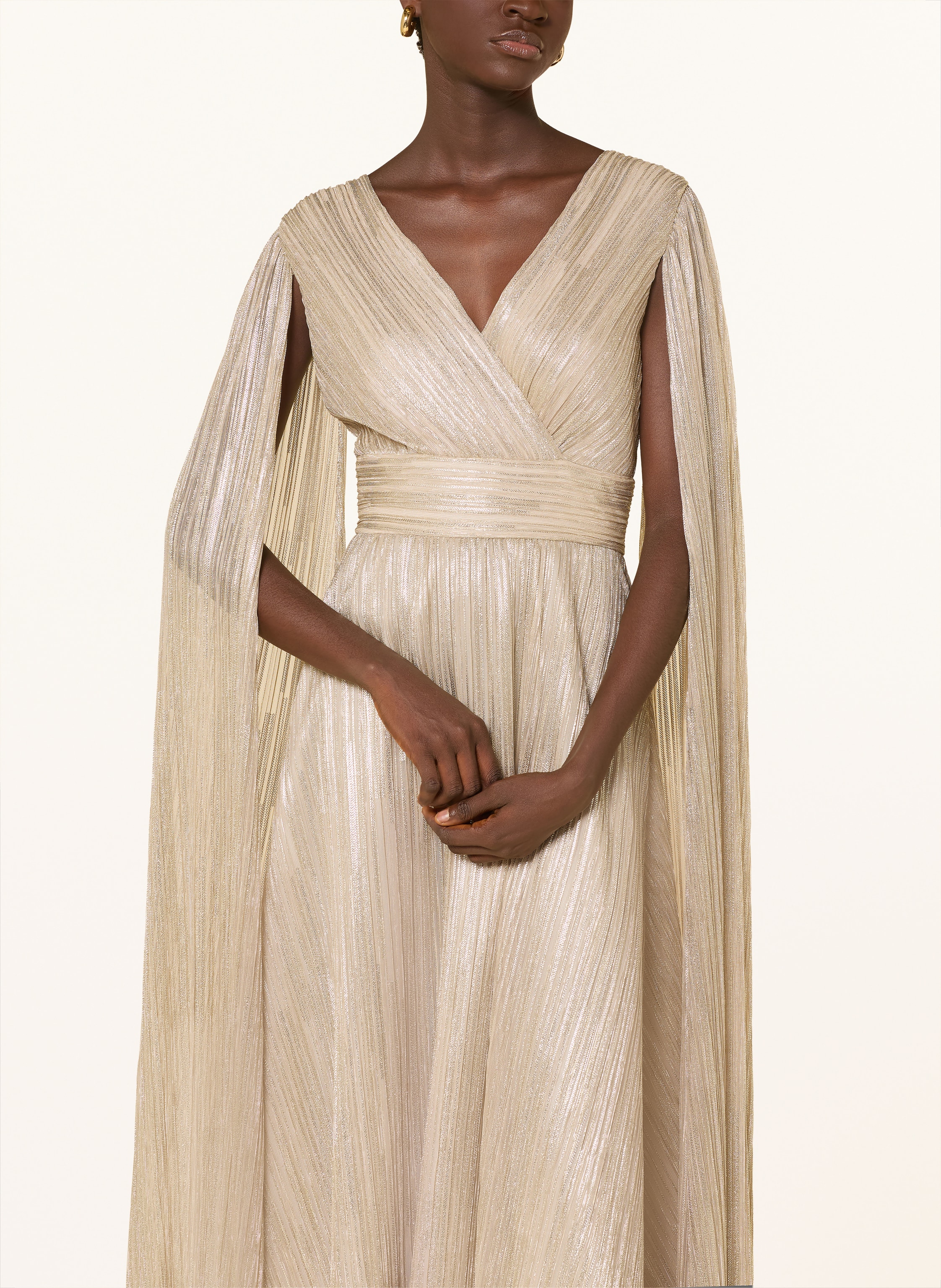 Thumbnail - Swing Abendkleid Mit Plissees Und Glitzergarn gold