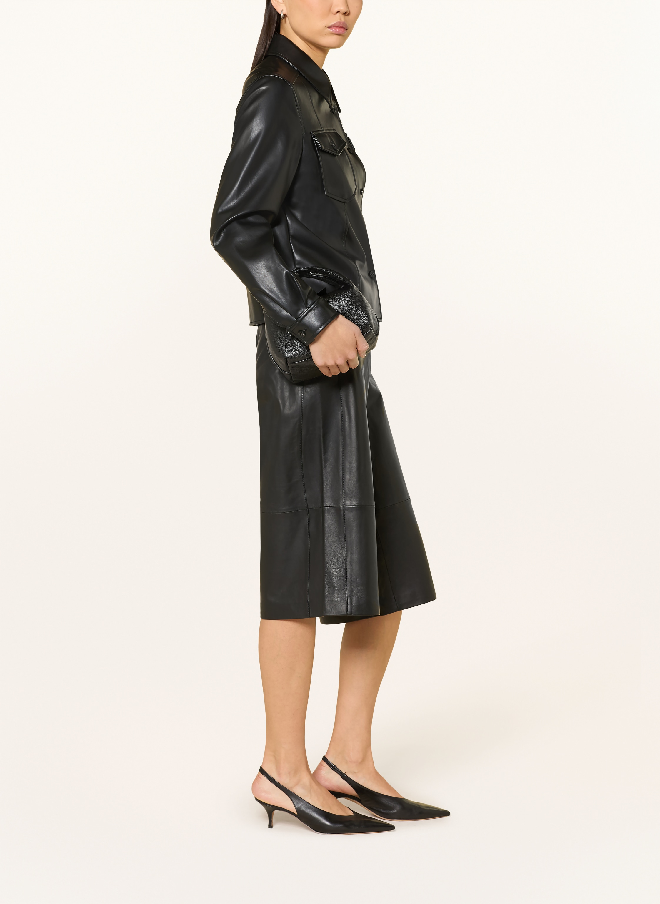 Thumbnail - Selected Femme Leder-Bermudas schwarz