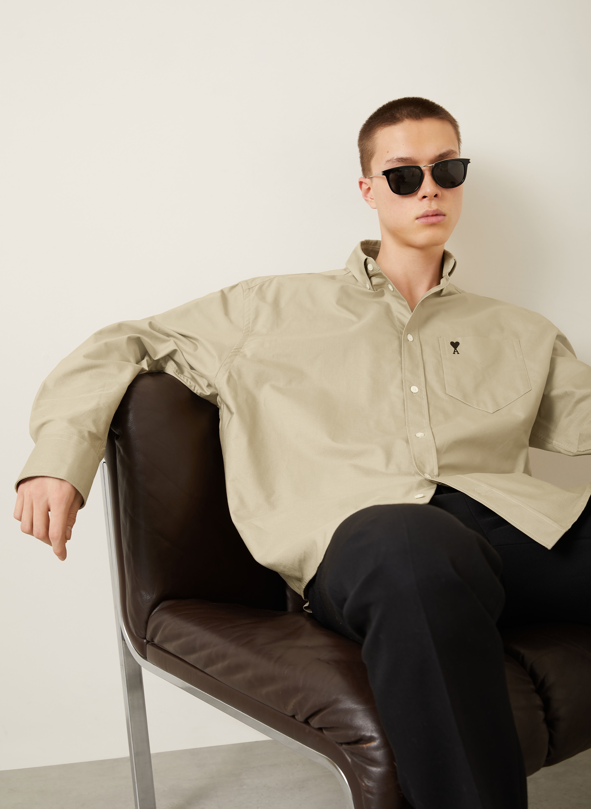 Thumbnail - Ami Paris Hemd Comfort Fit beige