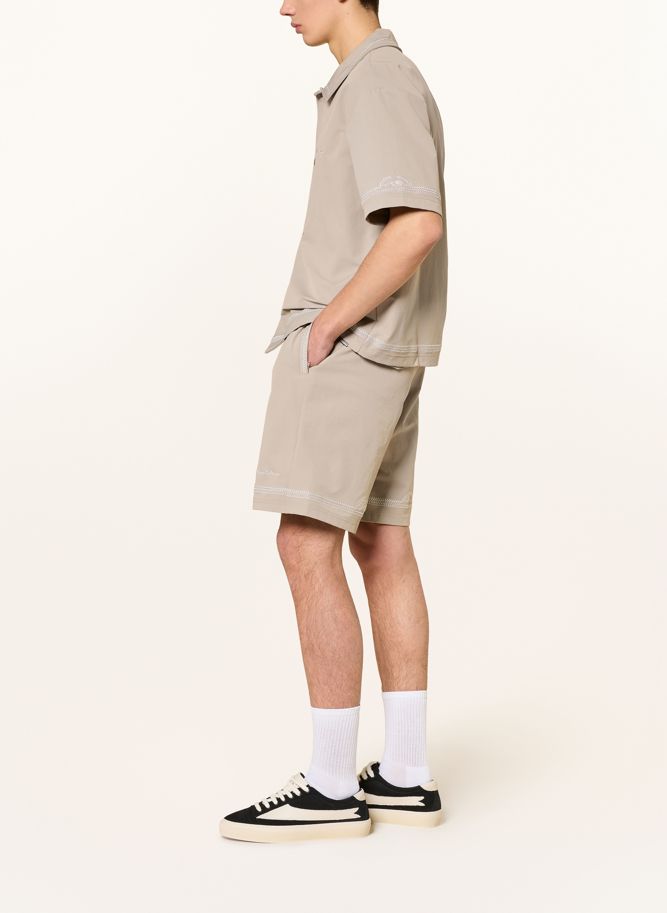 Thumbnail - Don't Waste Culture Shorts Enkira beige