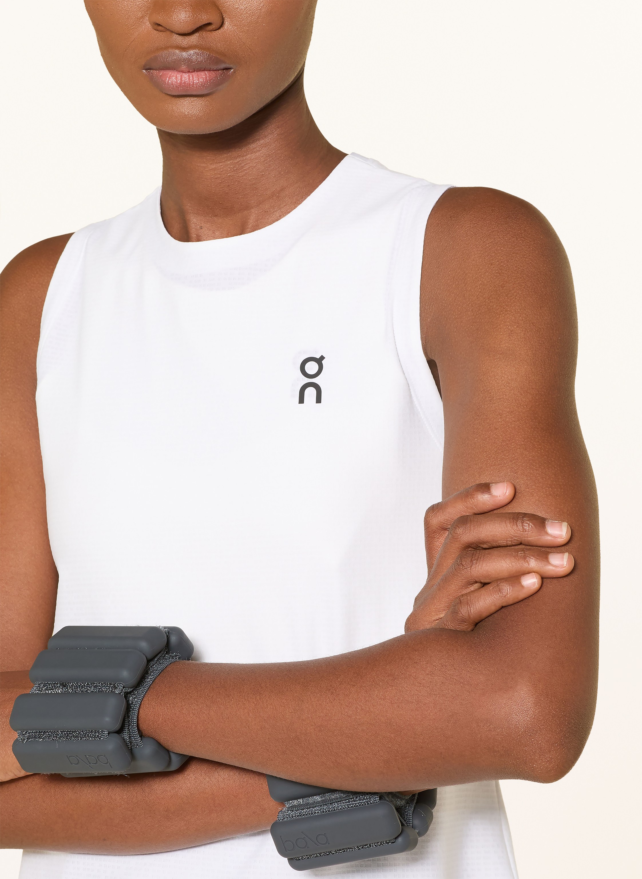 Thumbnail - On Tanktop Court weiss