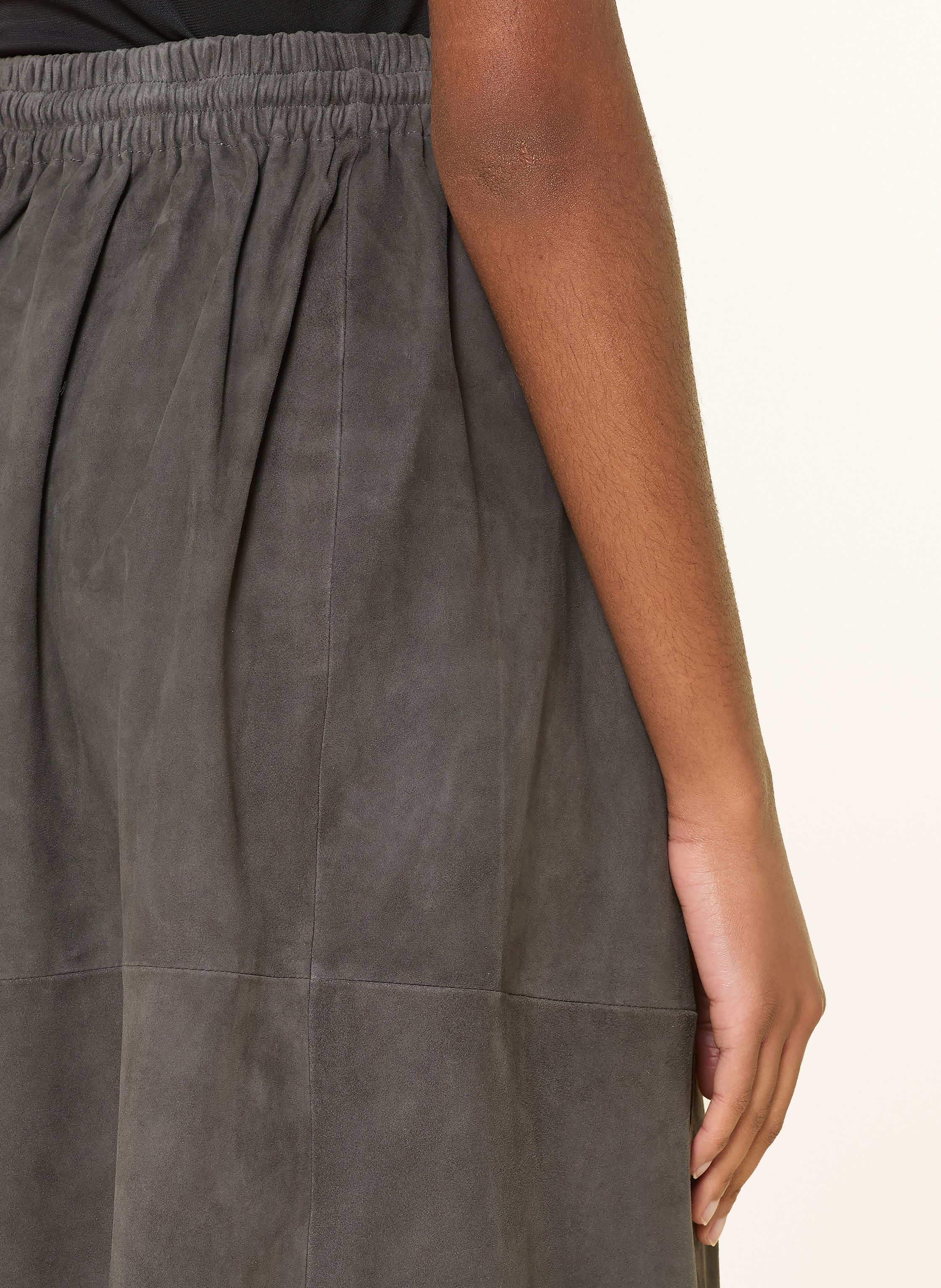 Thumbnail - Mrs & Hugs Lederrock grau