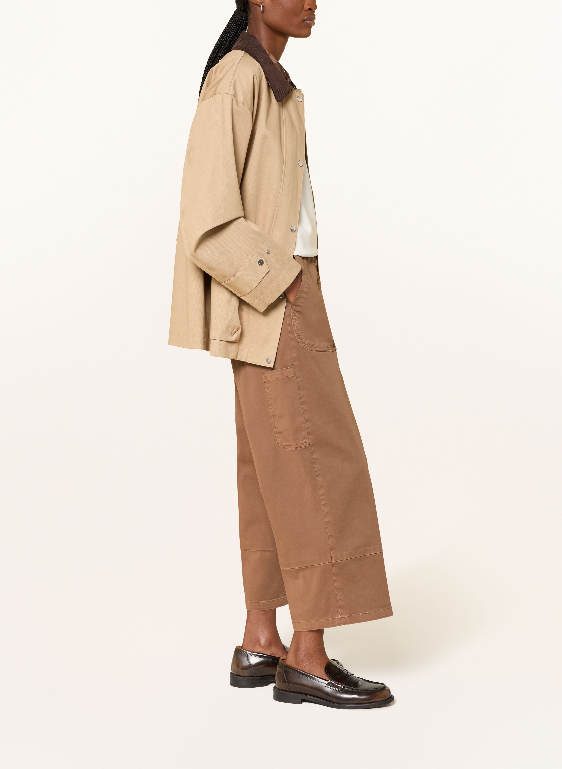 Thumbnail - Nine:Inthe:Morning 7/8-Hose Onstage Carpenter braun