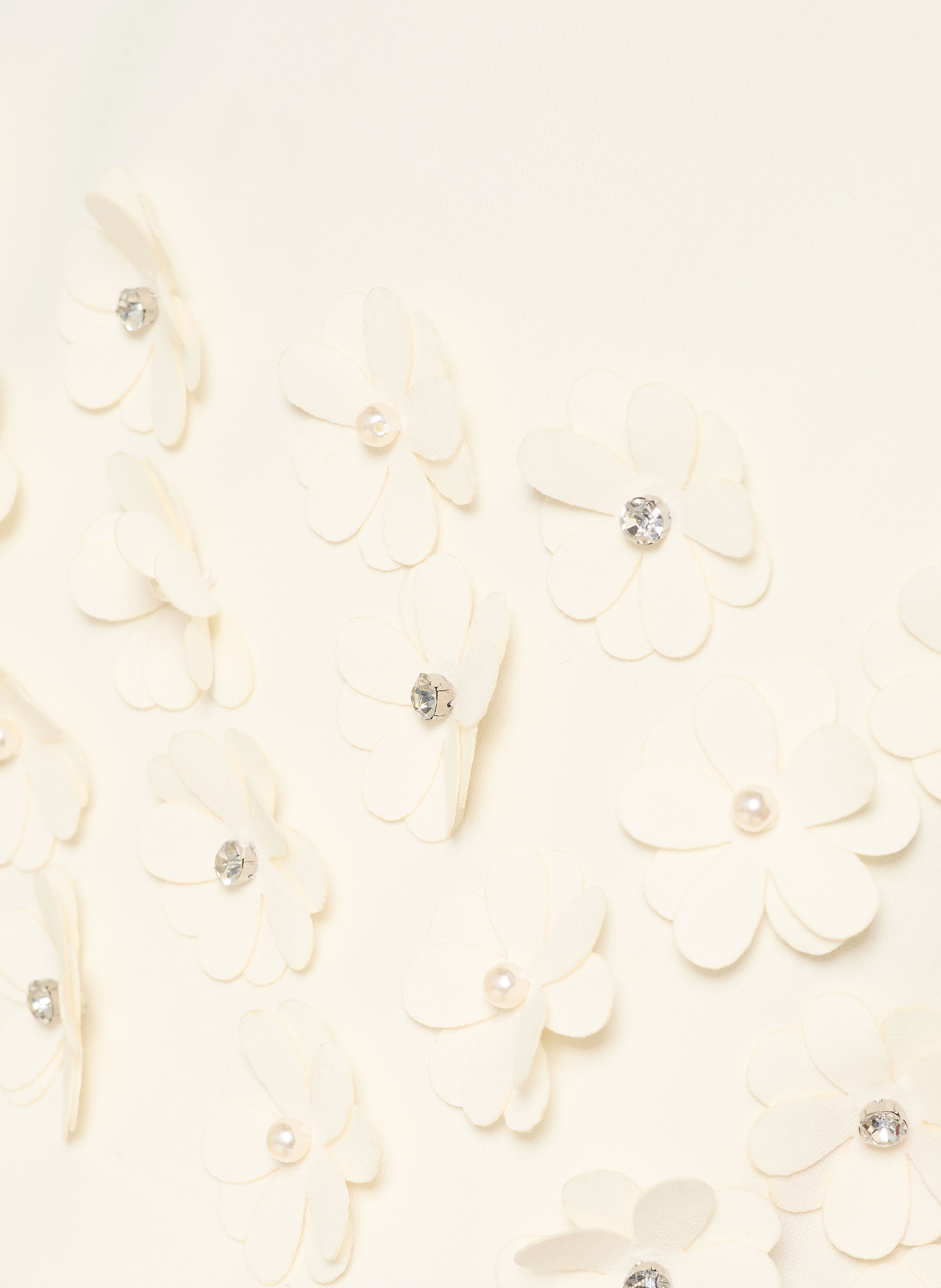 Thumbnail - Mrs & Hugs Cocktailkleid Mit Schmuckperlen Und Schmucksteinen weiss