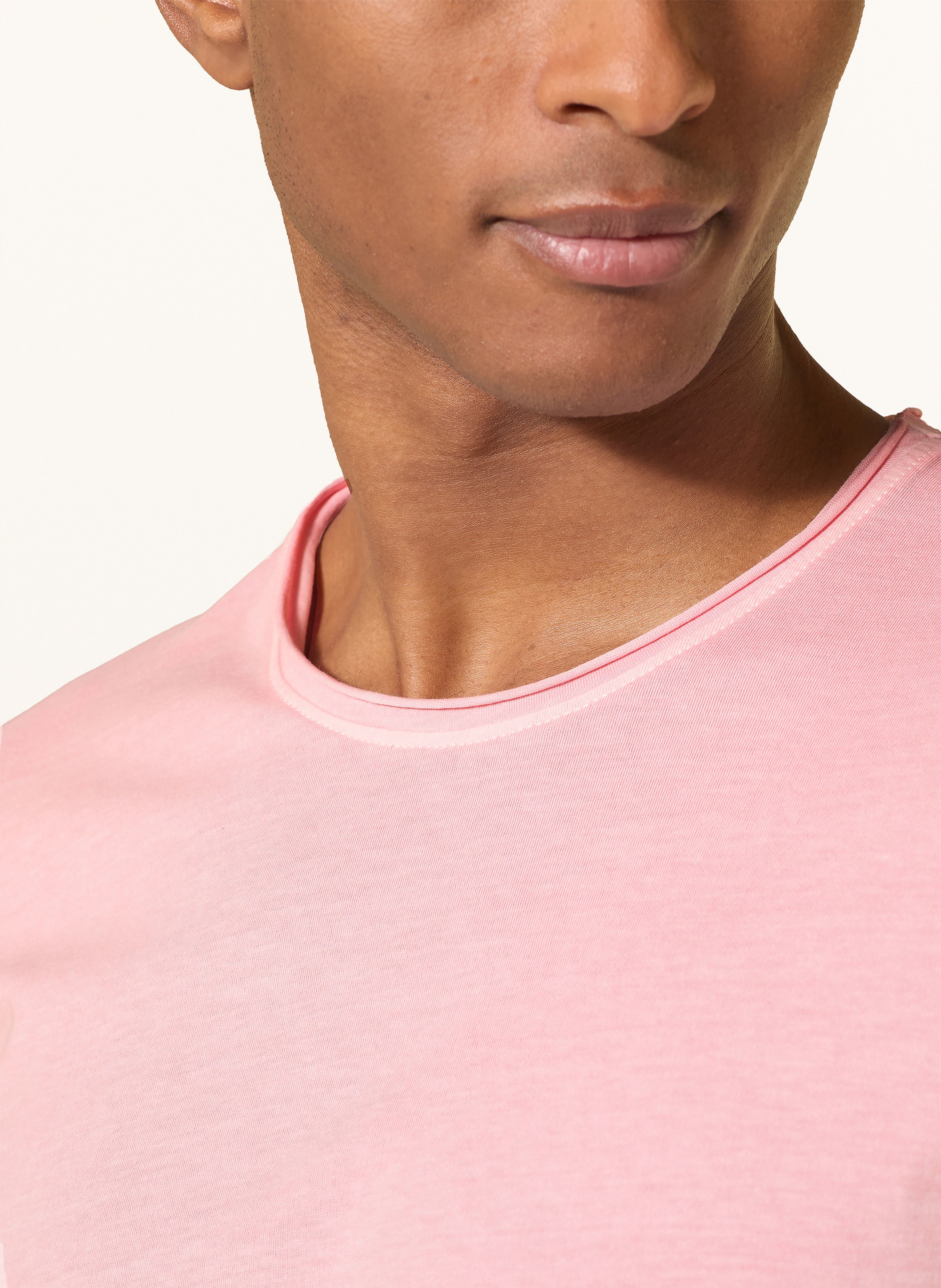 Thumbnail - Strokesman's T-Shirt rosa