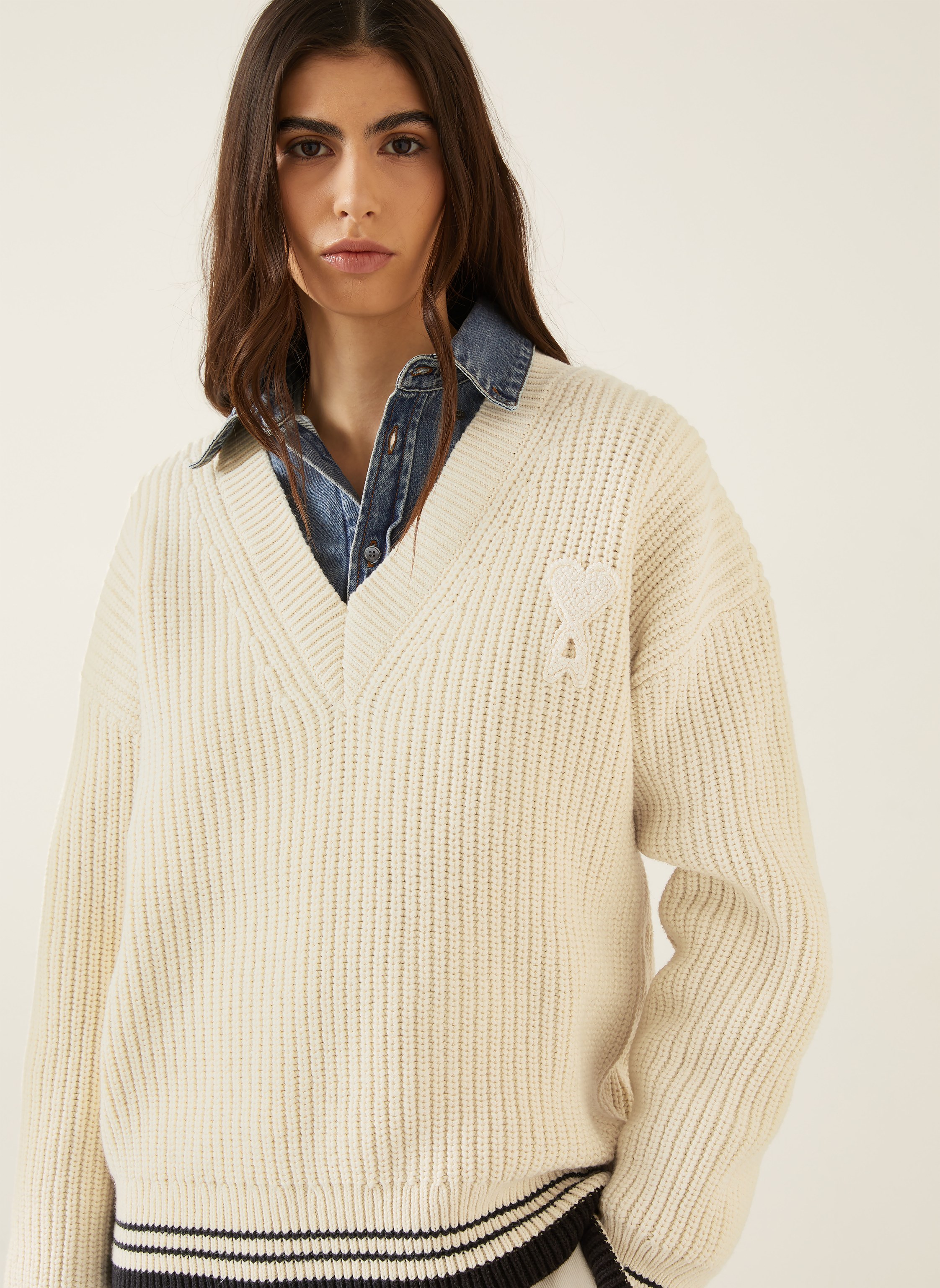 Thumbnail - Ami Paris Pullover beige