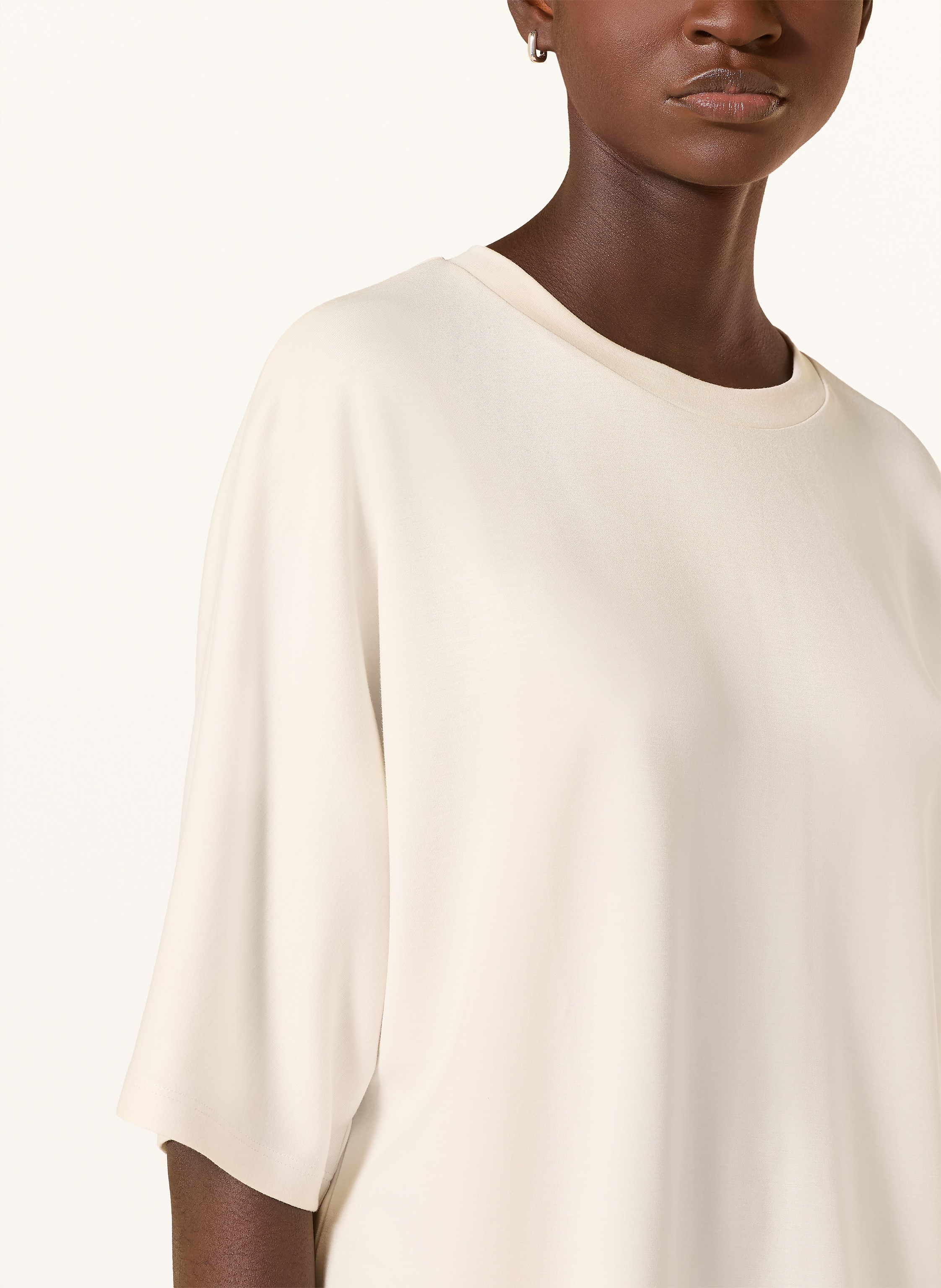 Thumbnail - Miss Lagotte T-Shirt beige