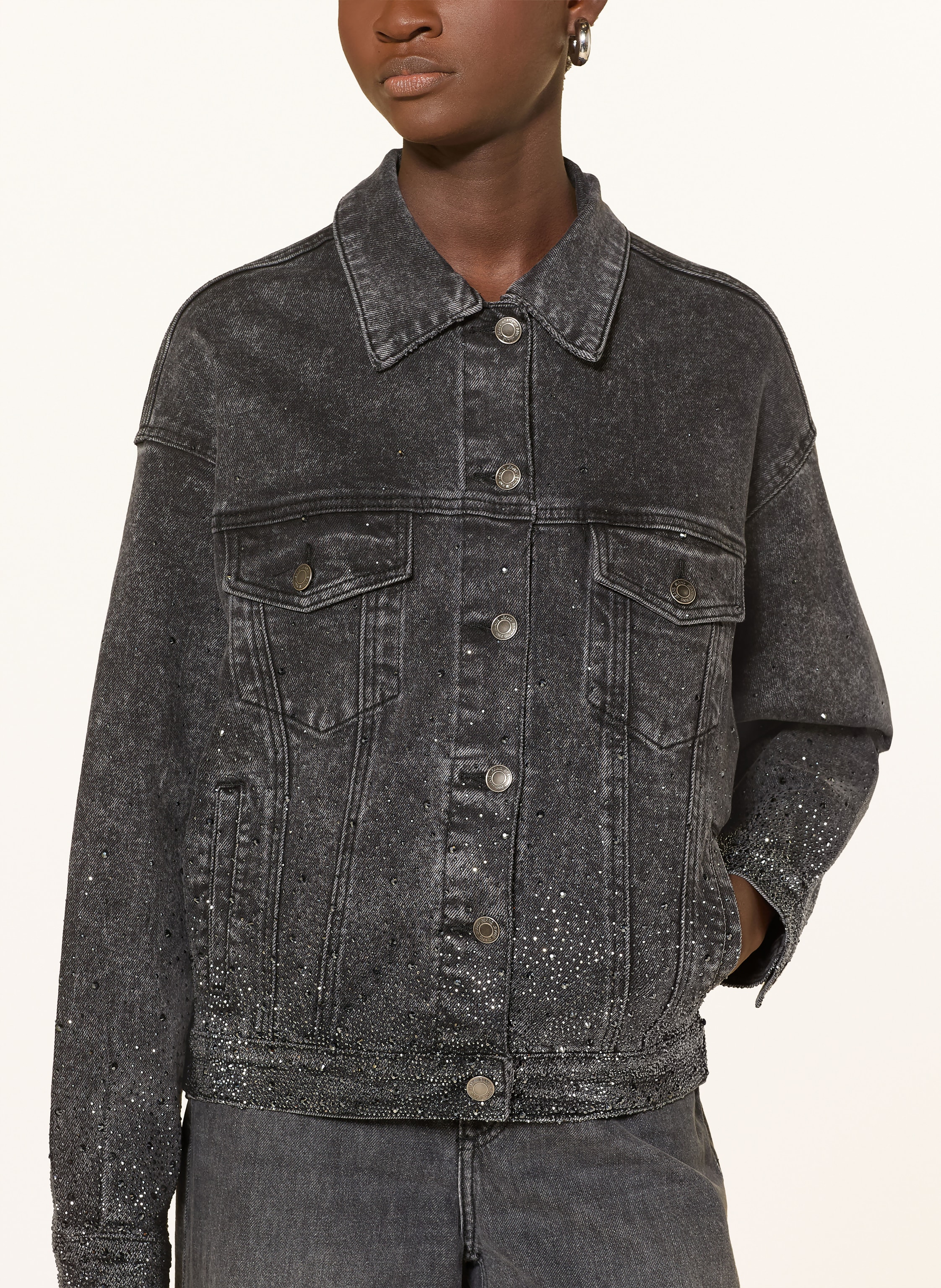 Thumbnail - Miss Goodlife Jeansjacke Mit Schmucksteinen grau