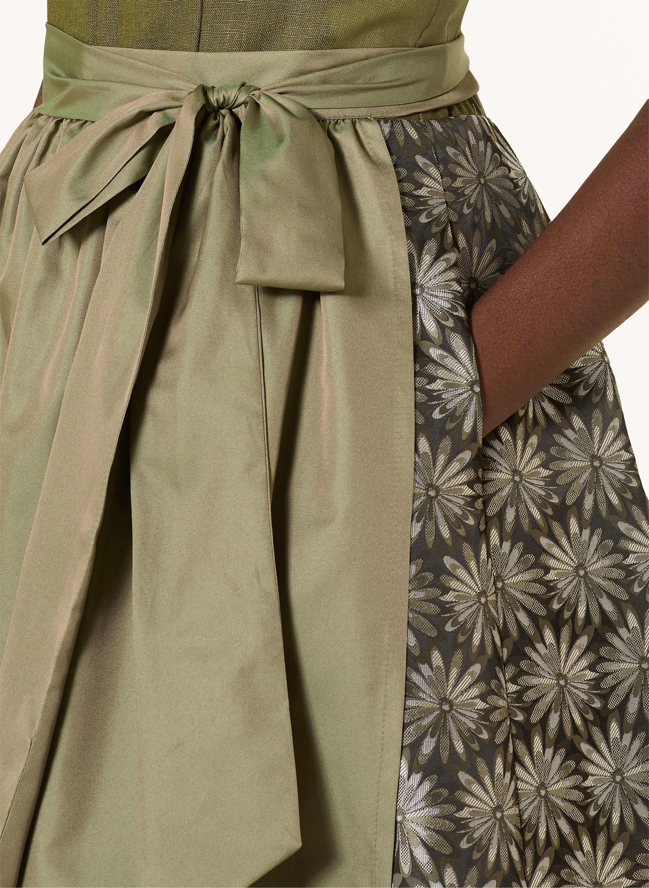 Thumbnail - Alissa By Kinga Mathe Dirndl Ida Aus Leinen gruen