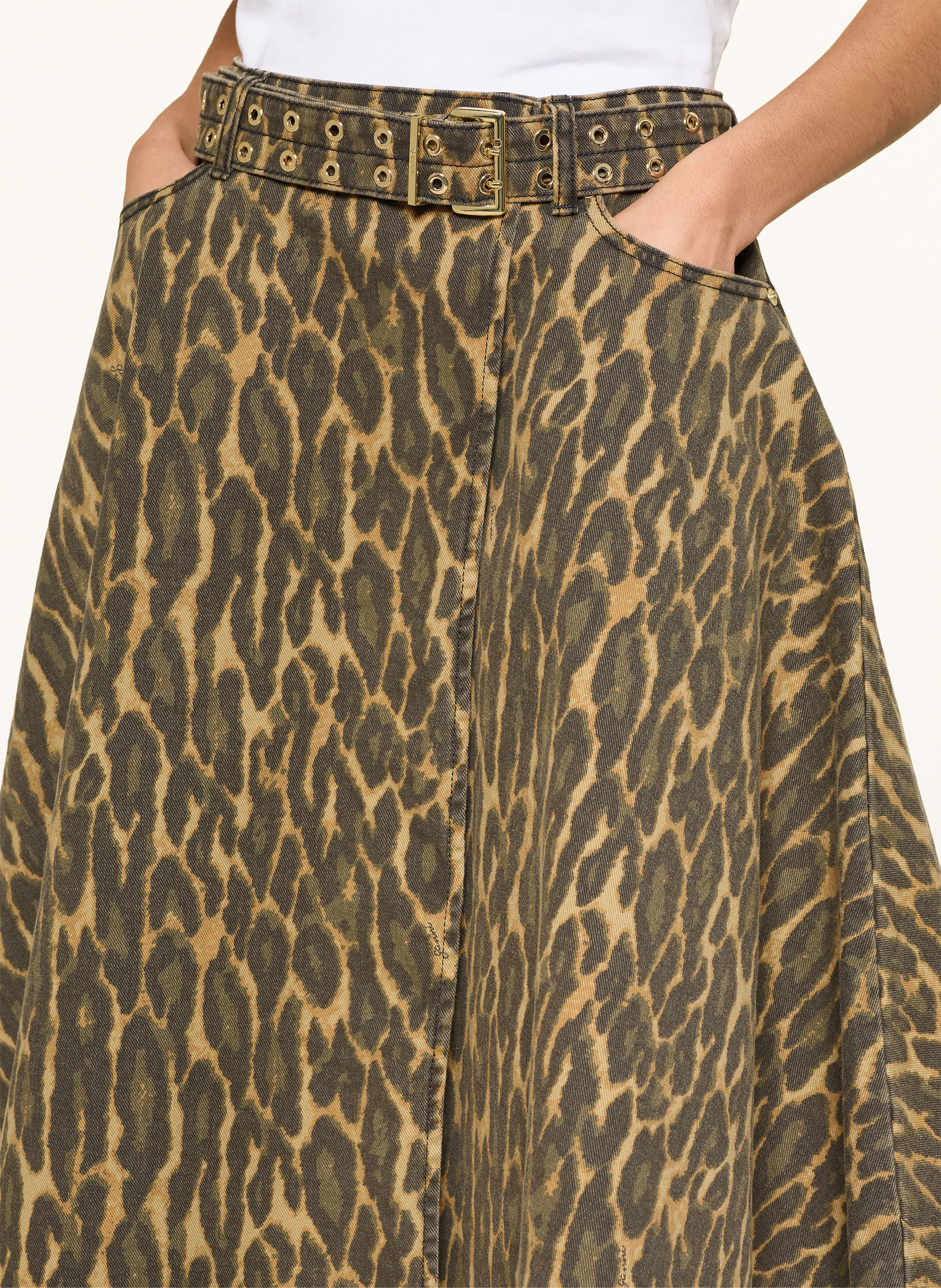 Thumbnail - Ganni Jeansrock In Wickeloptik beige