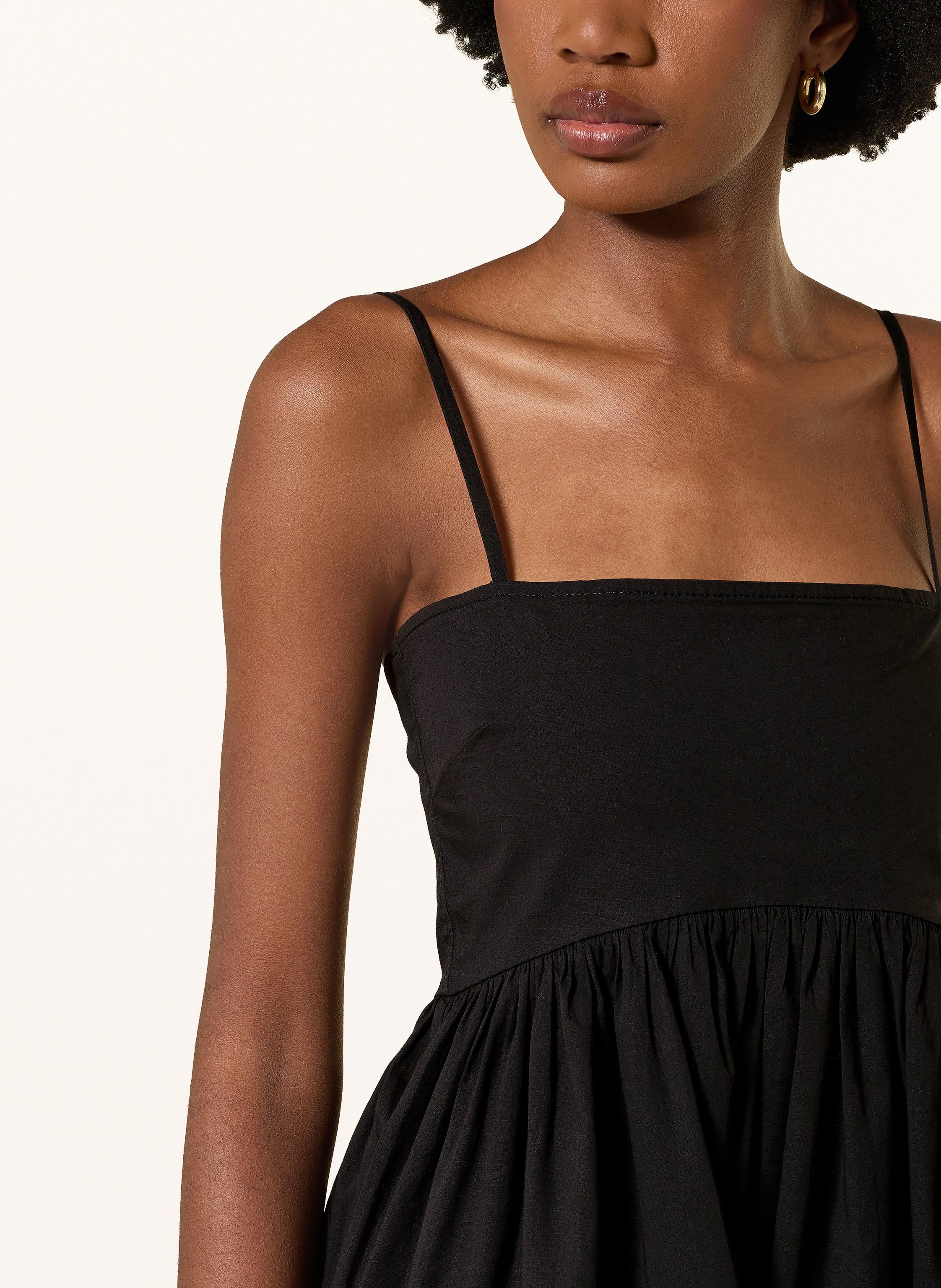 Thumbnail - Ganni Kleid Mit Rüschen schwarz