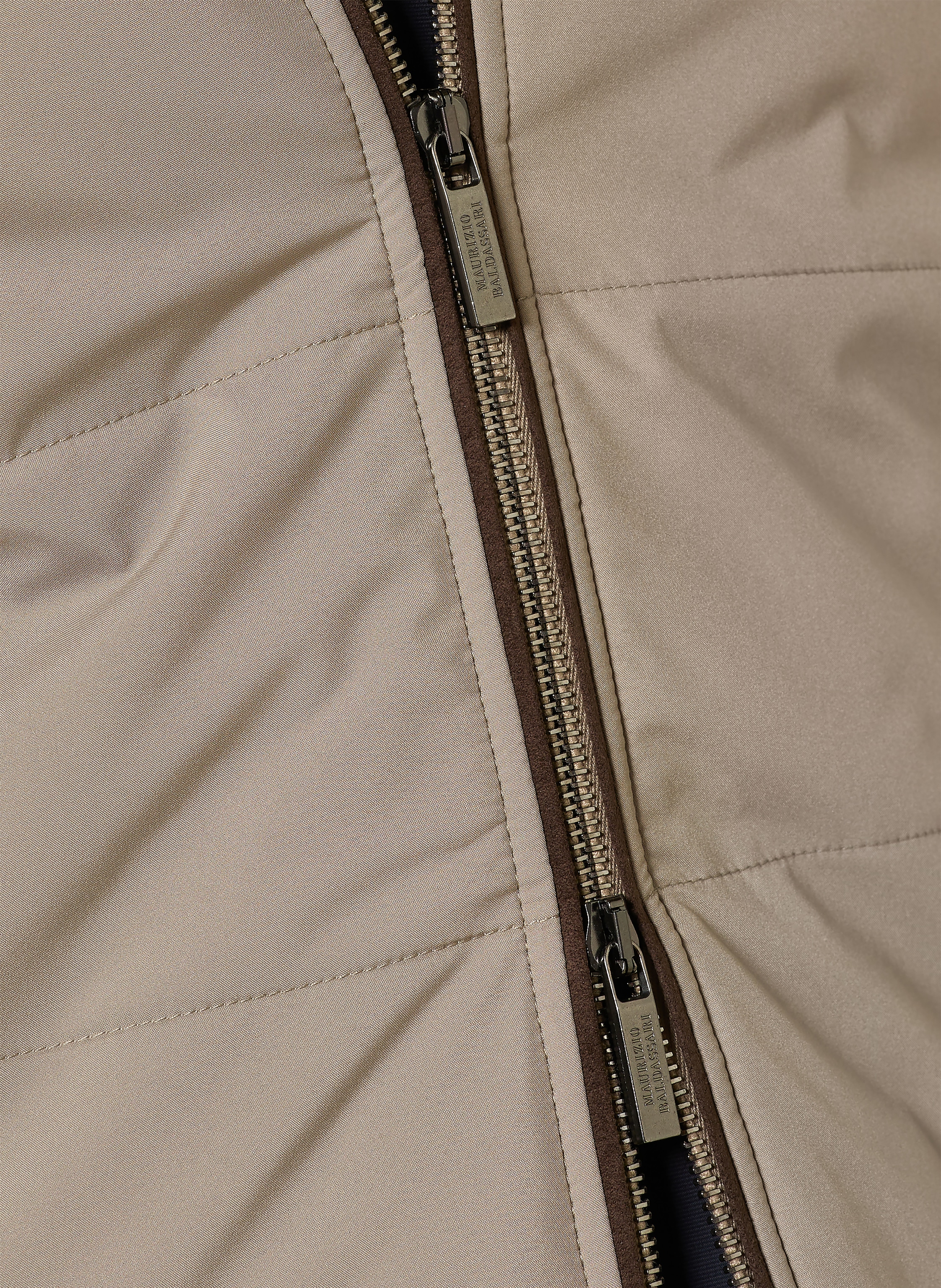 Thumbnail - Maurizio  Baldassari Steppweste beige